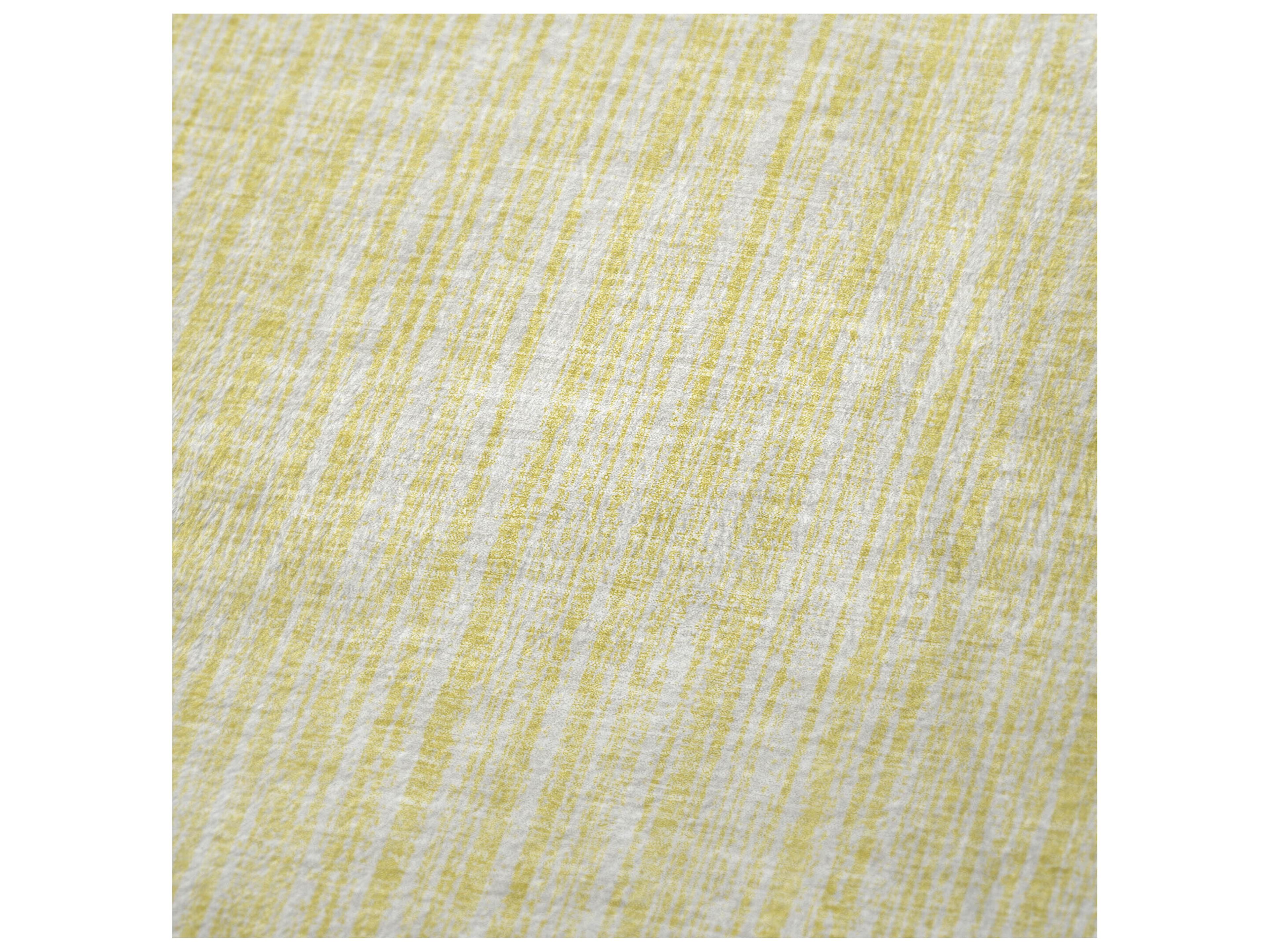 Dalyn Sherpa Gold Polyester Throw