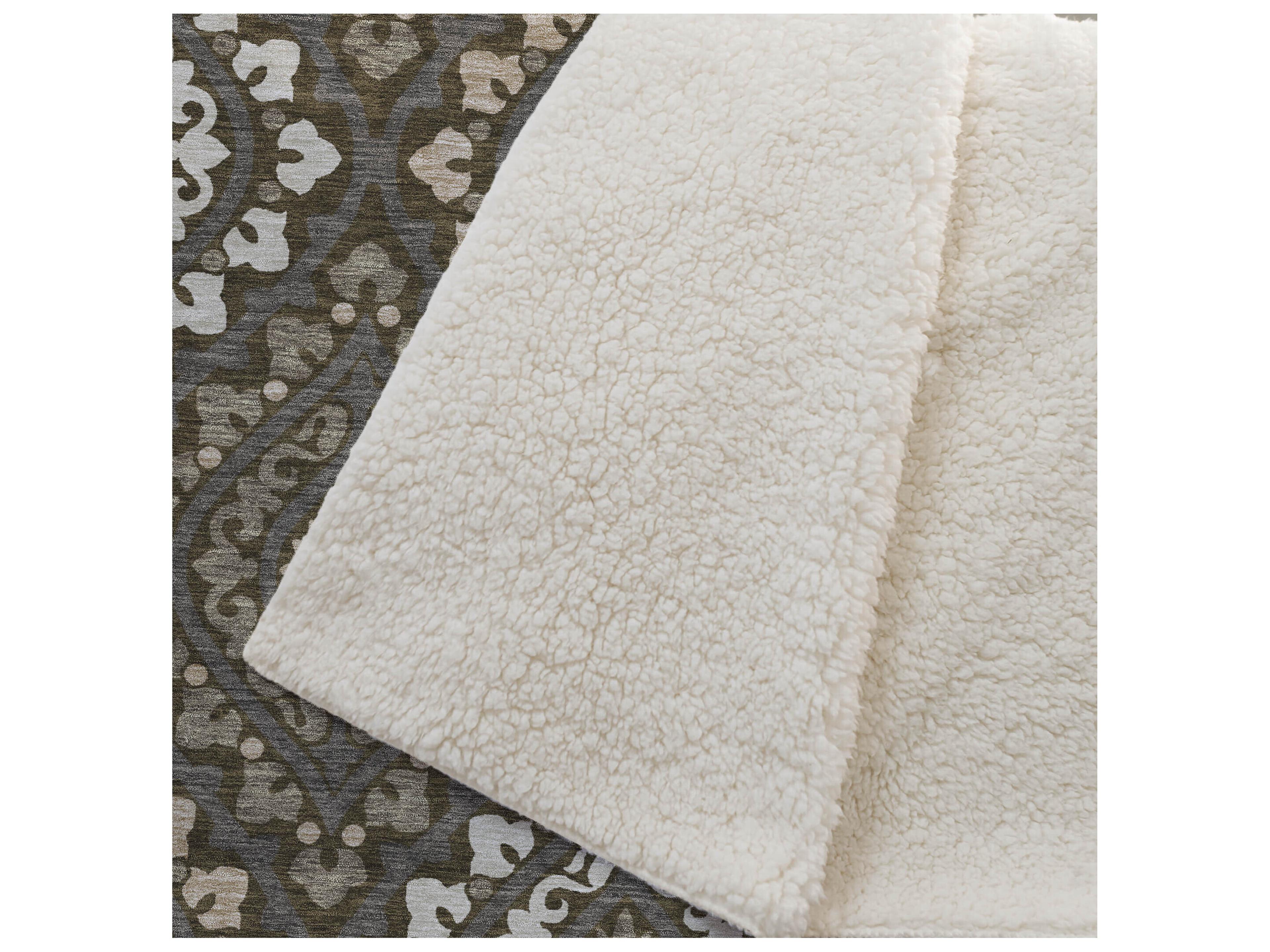 Dalyn Sherpa Brown Polyester Throw