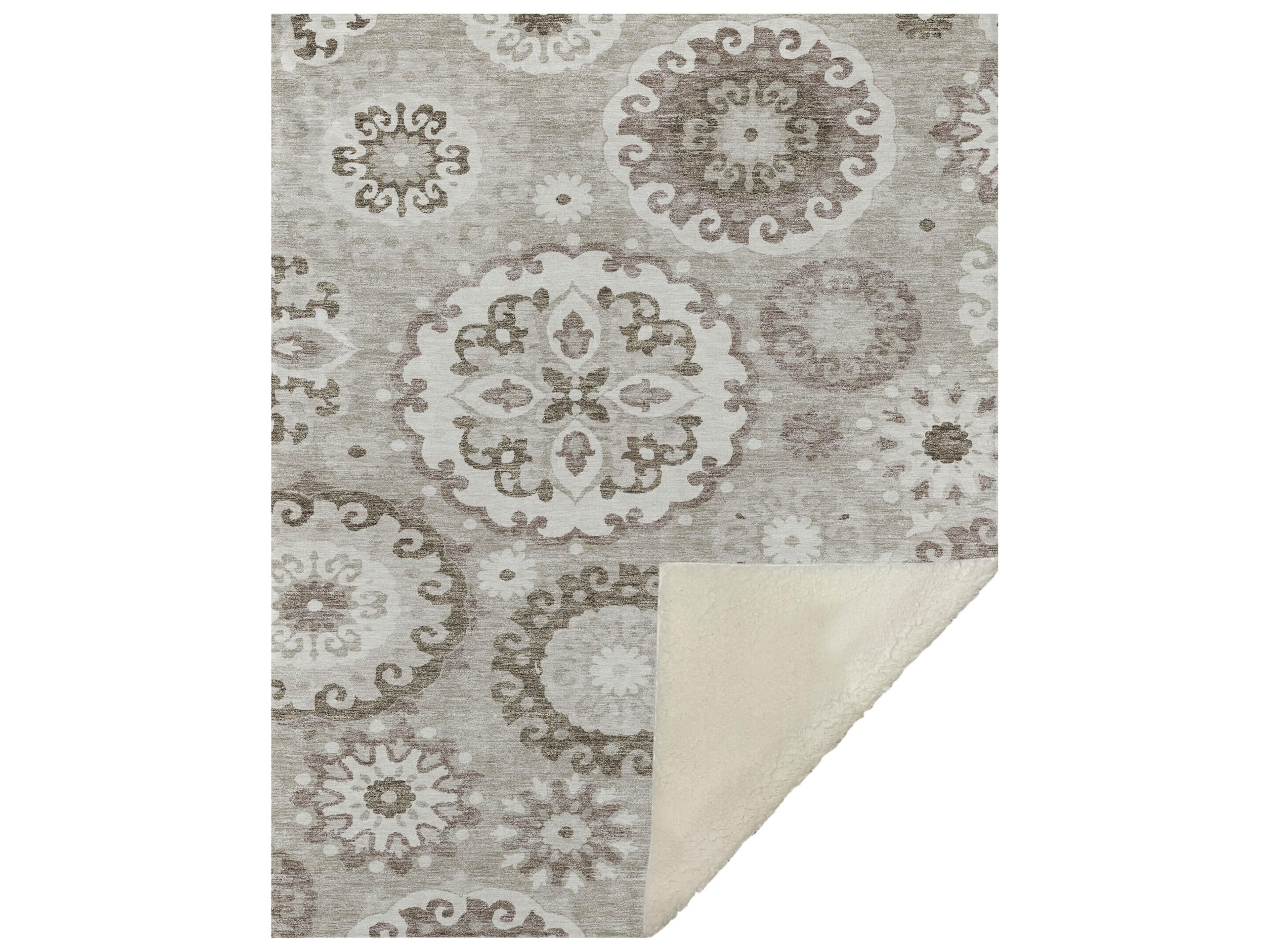 Dalyn Sherpa Brown Polyester Throw