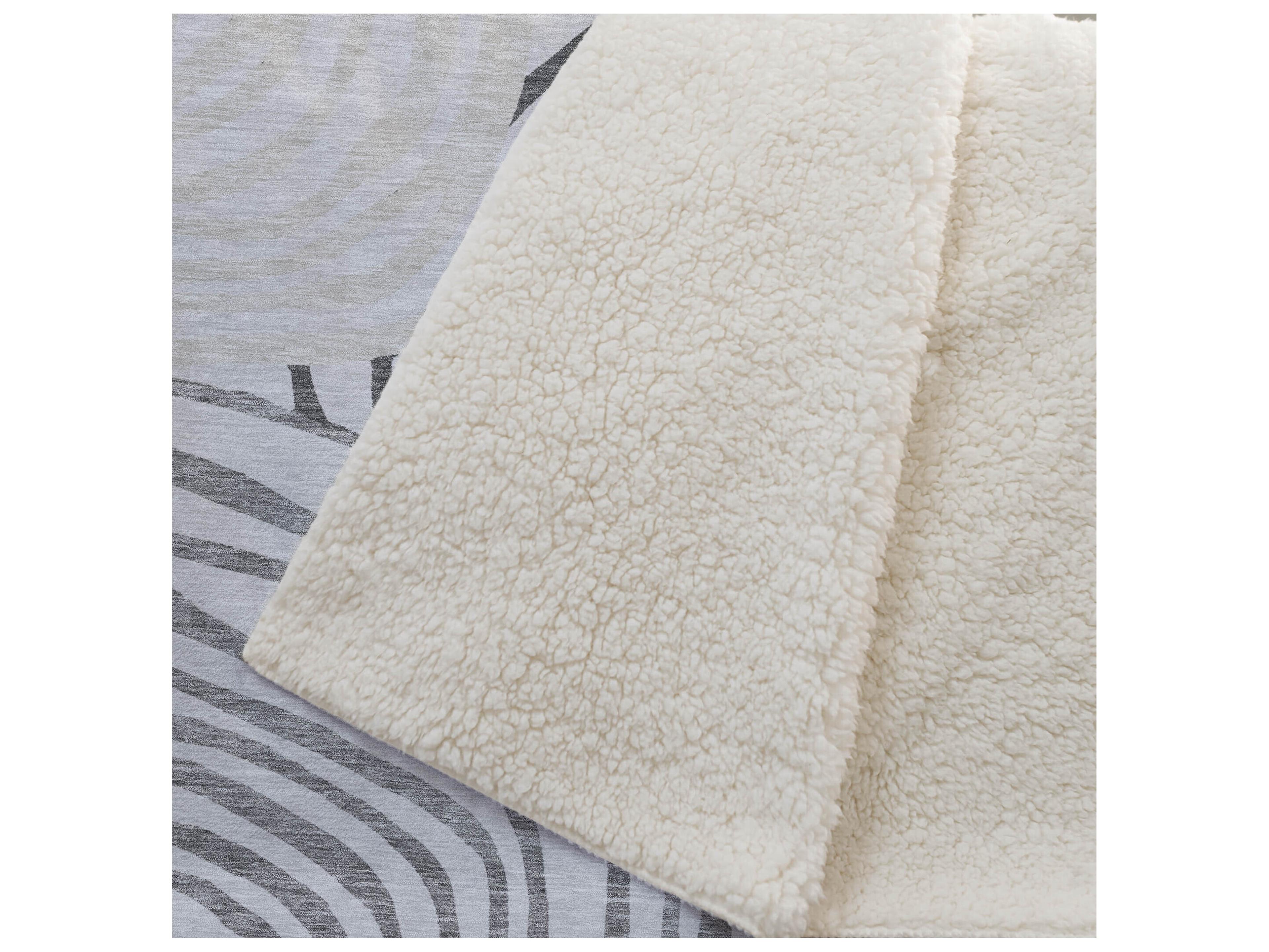 Dalyn Sherpa Gray Polyester Throw