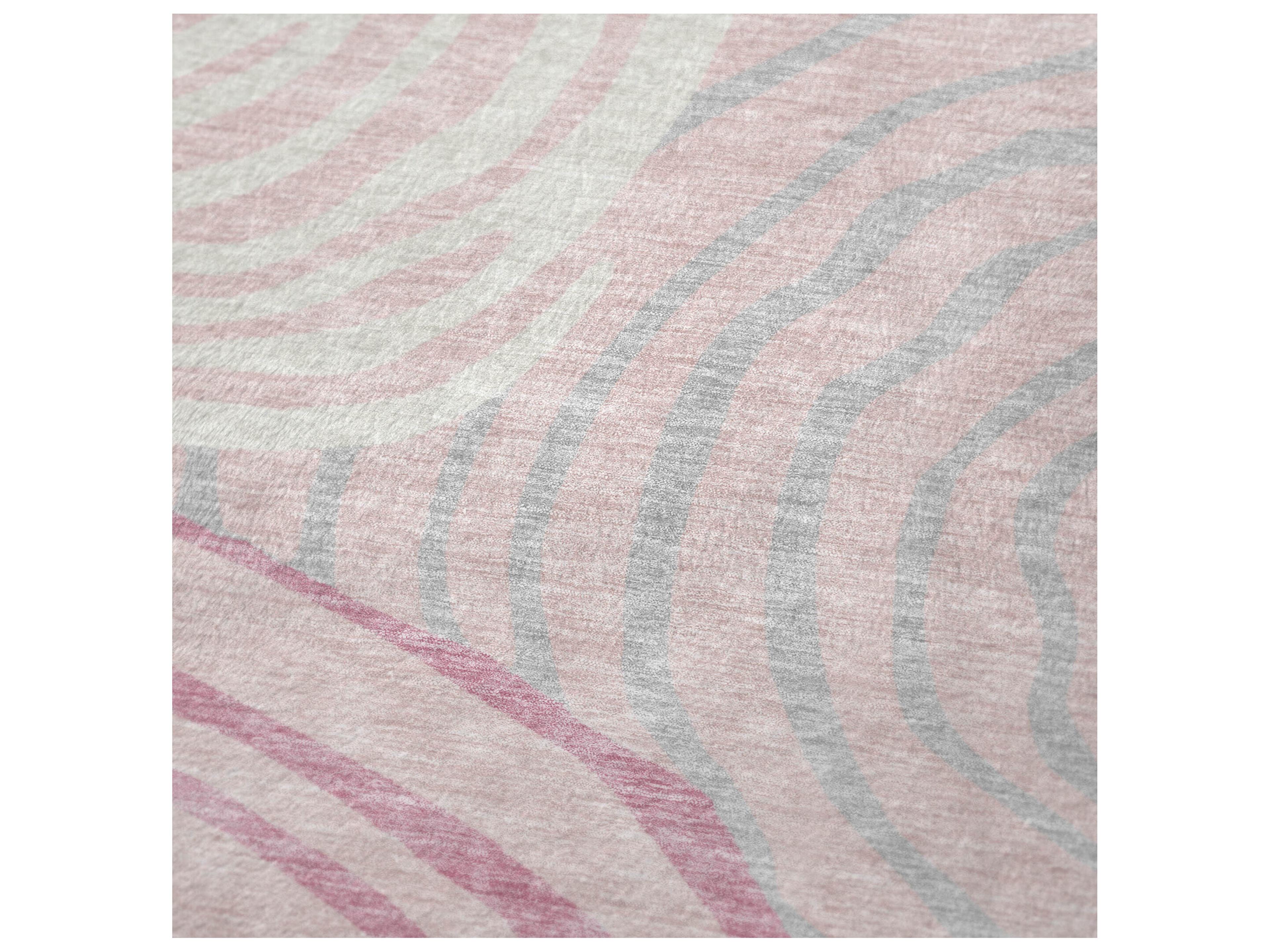 Dalyn Sherpa Pink Polyester Throw