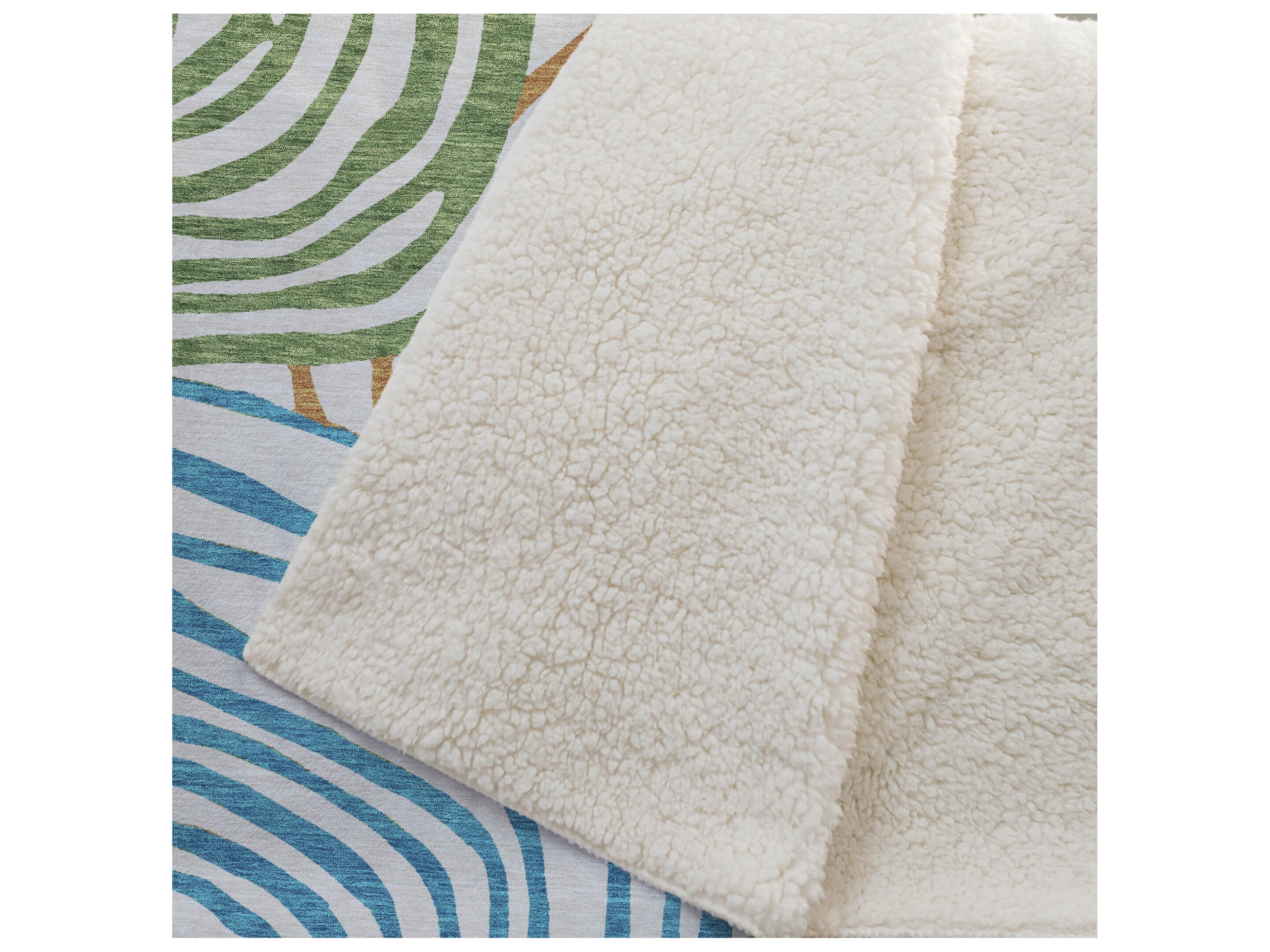 Dalyn Sherpa Ivory Polyester Throw