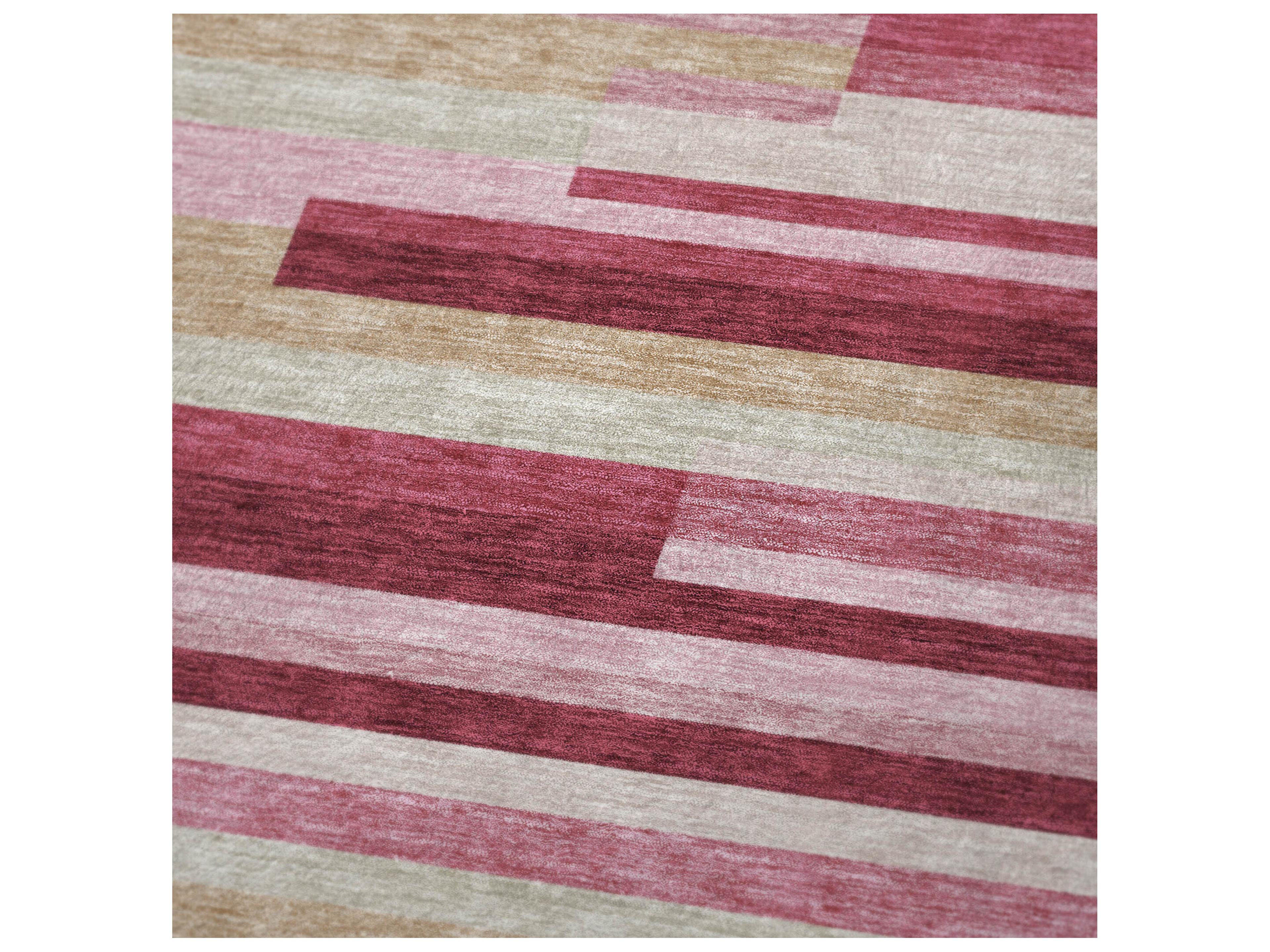 Dalyn Sherpa Pink Polyester Throw