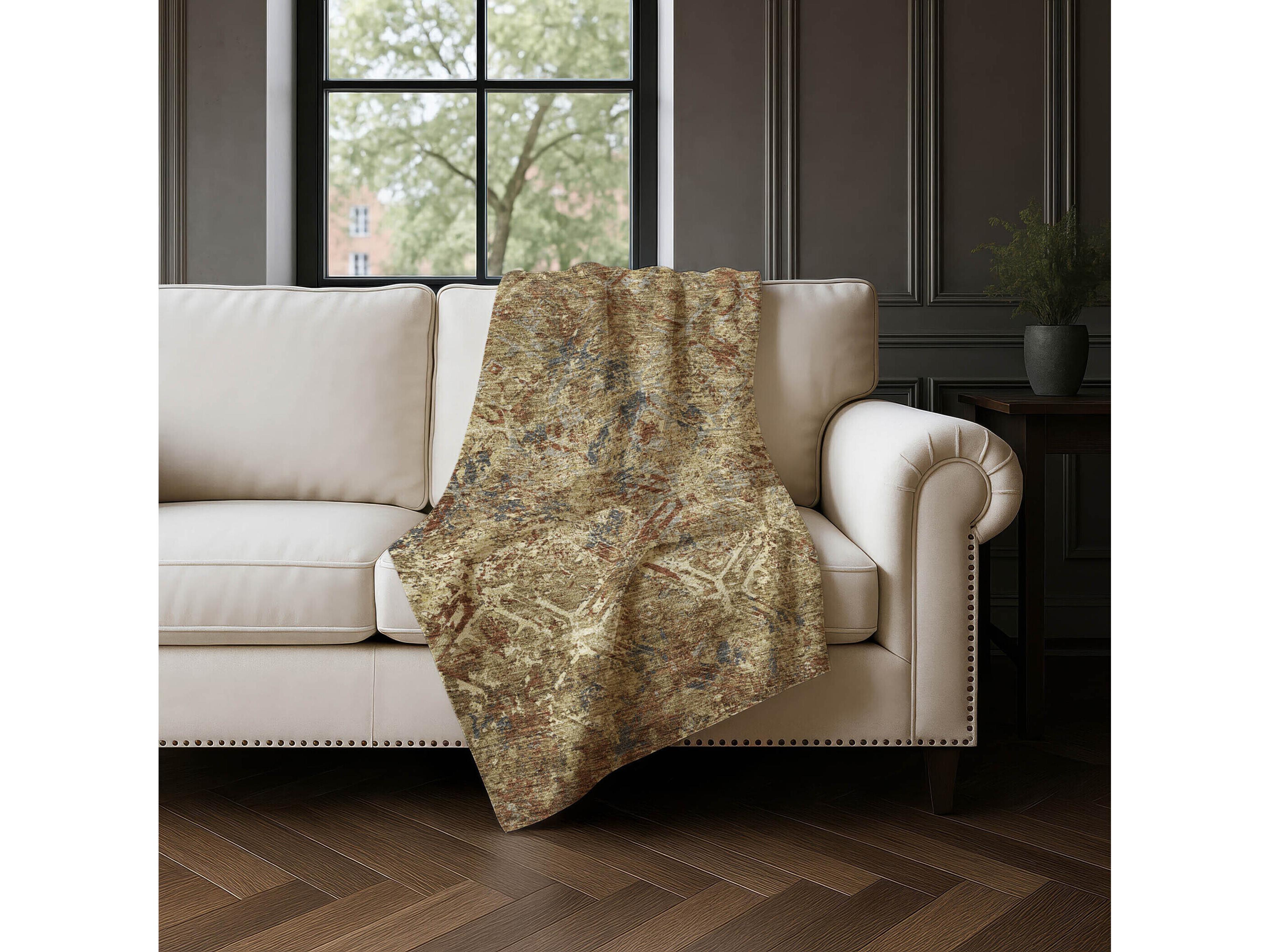 Dalyn Sherpa Brown Polyester Throw