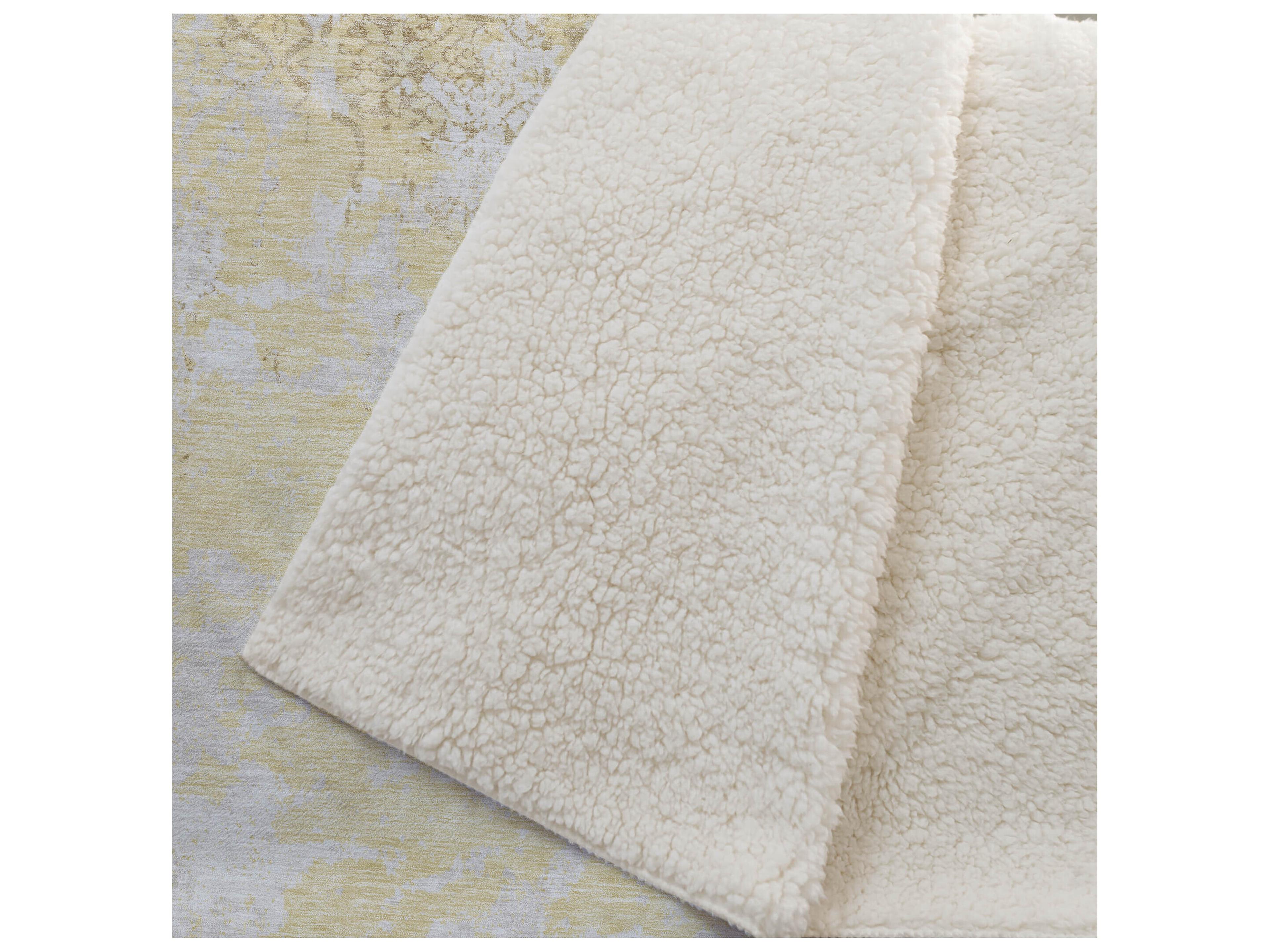 Dalyn Sherpa Gold Polyester Throw