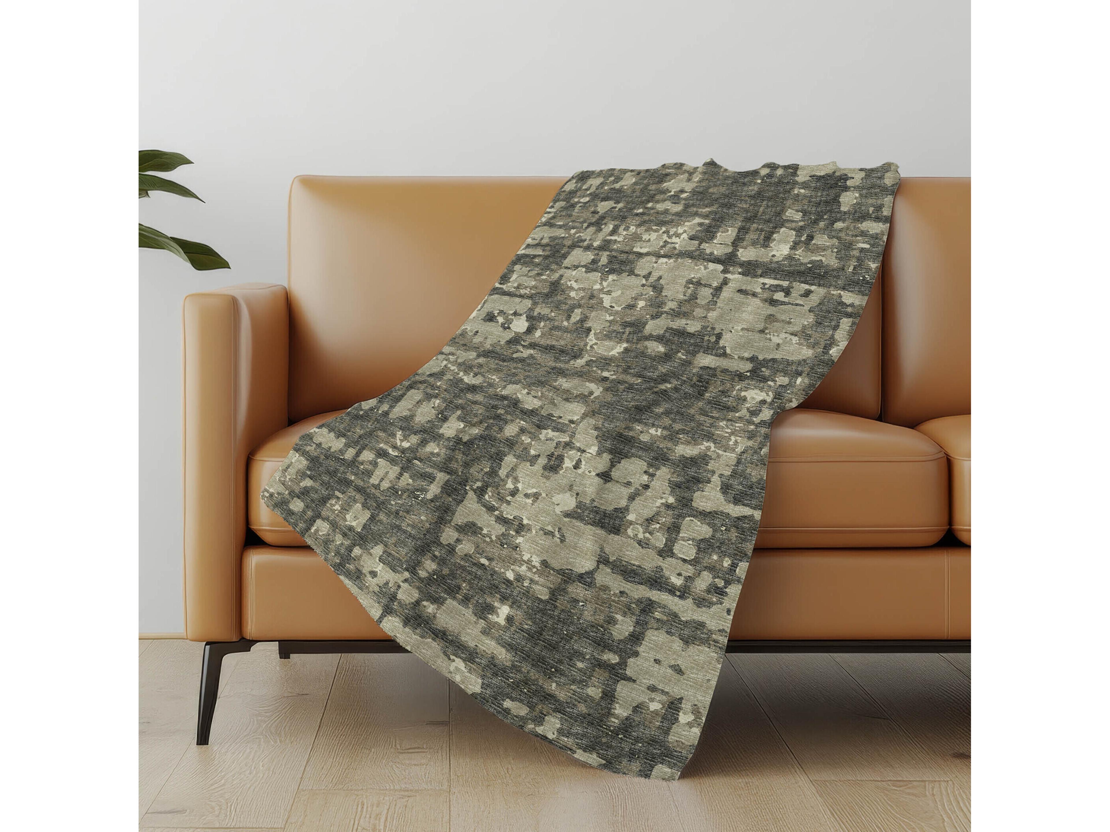 Dalyn Sherpa Neutral Polyester Throw