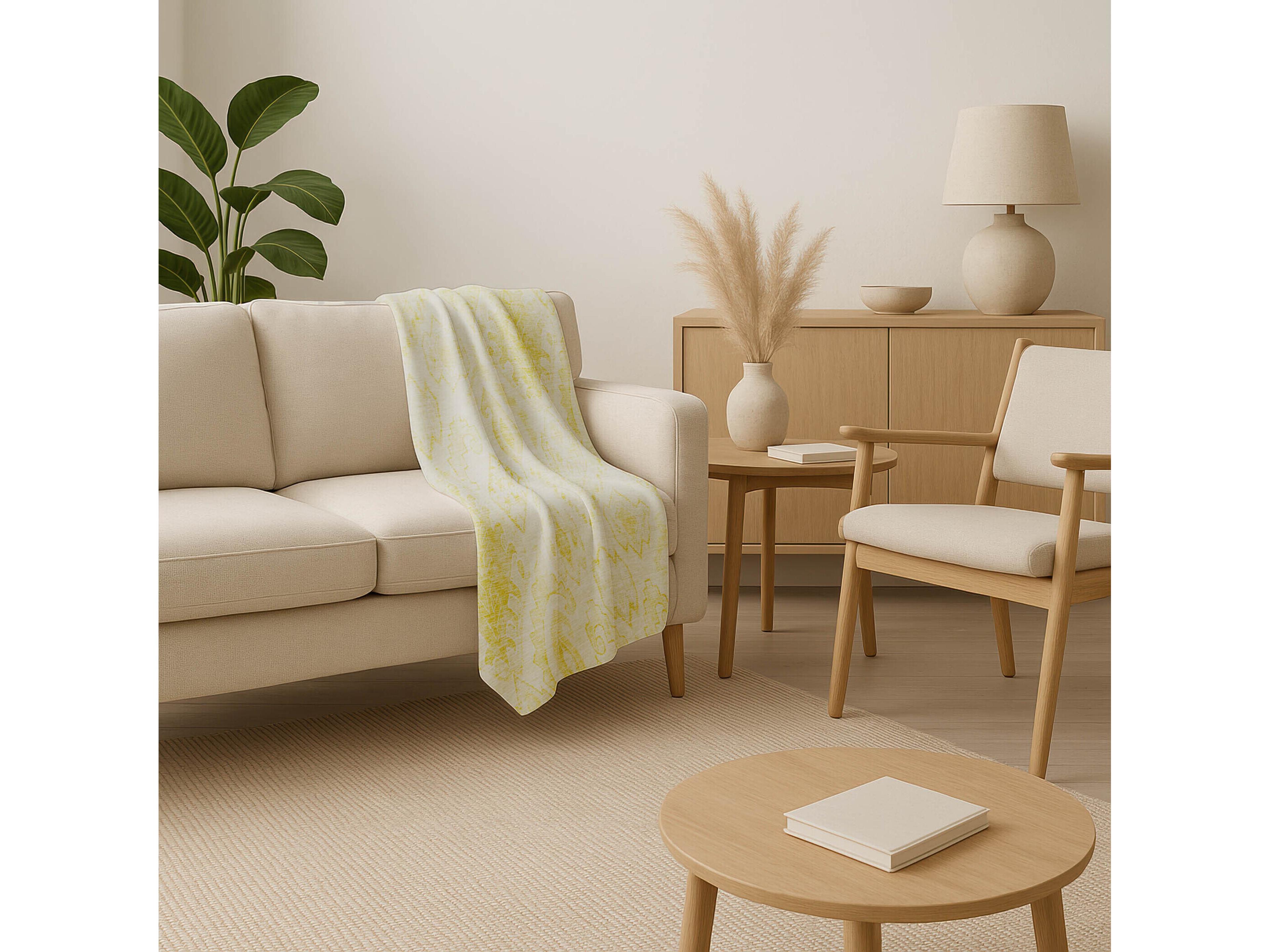 Dalyn Sherpa Gold Polyester Throw