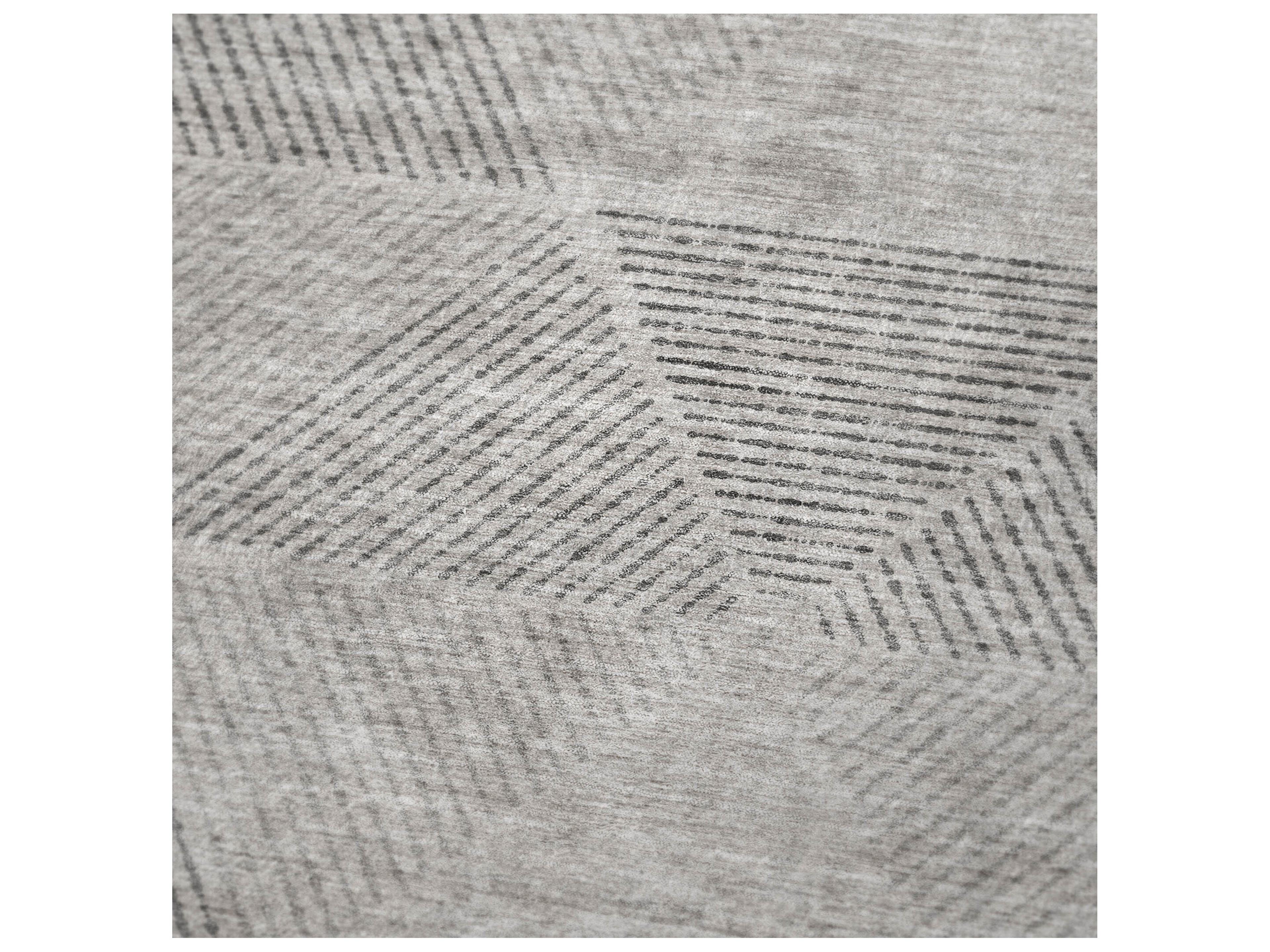 Dalyn Sherpa Brown Polyester Throw