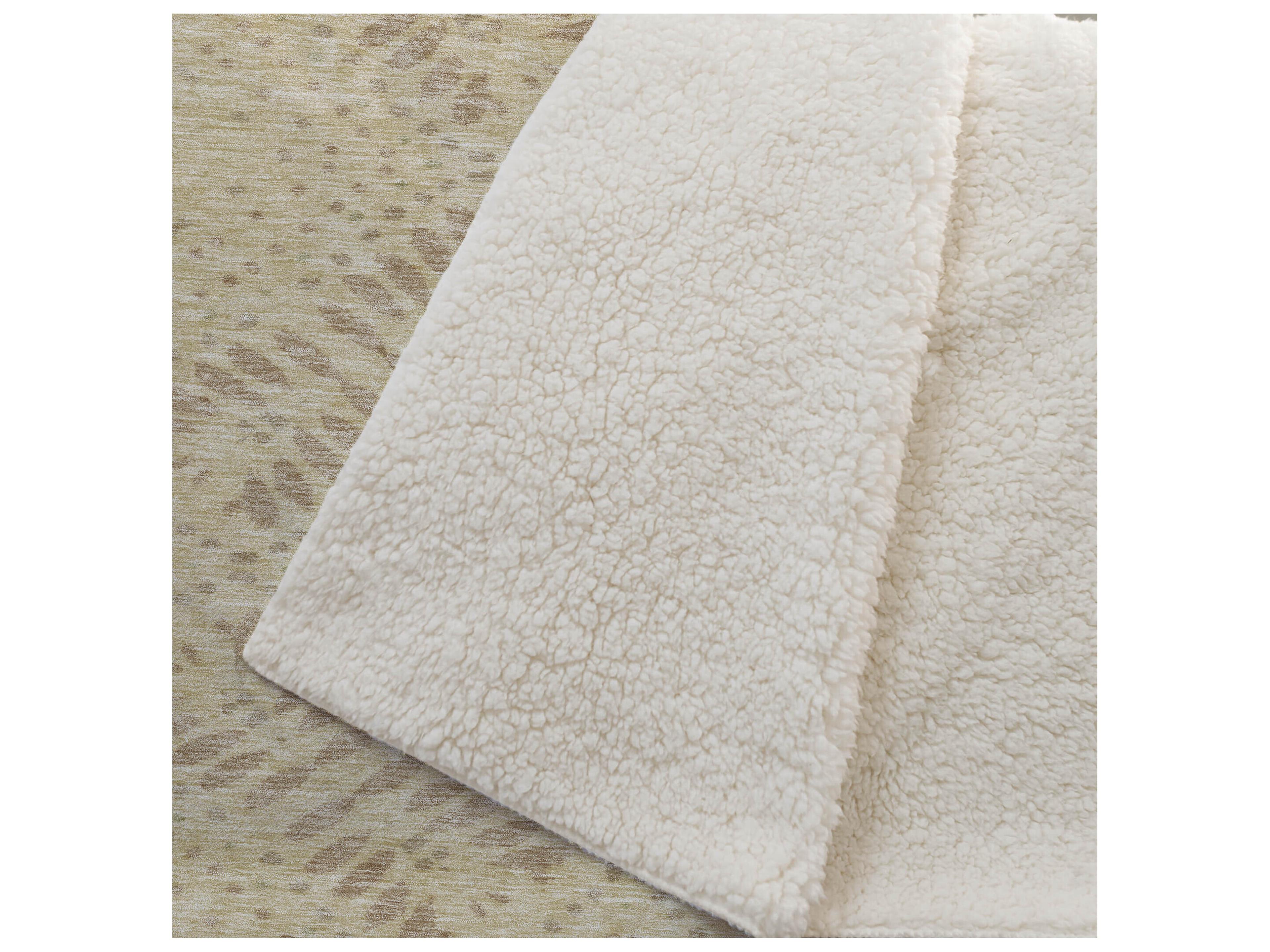 Dalyn Sherpa Gold Polyester Throw