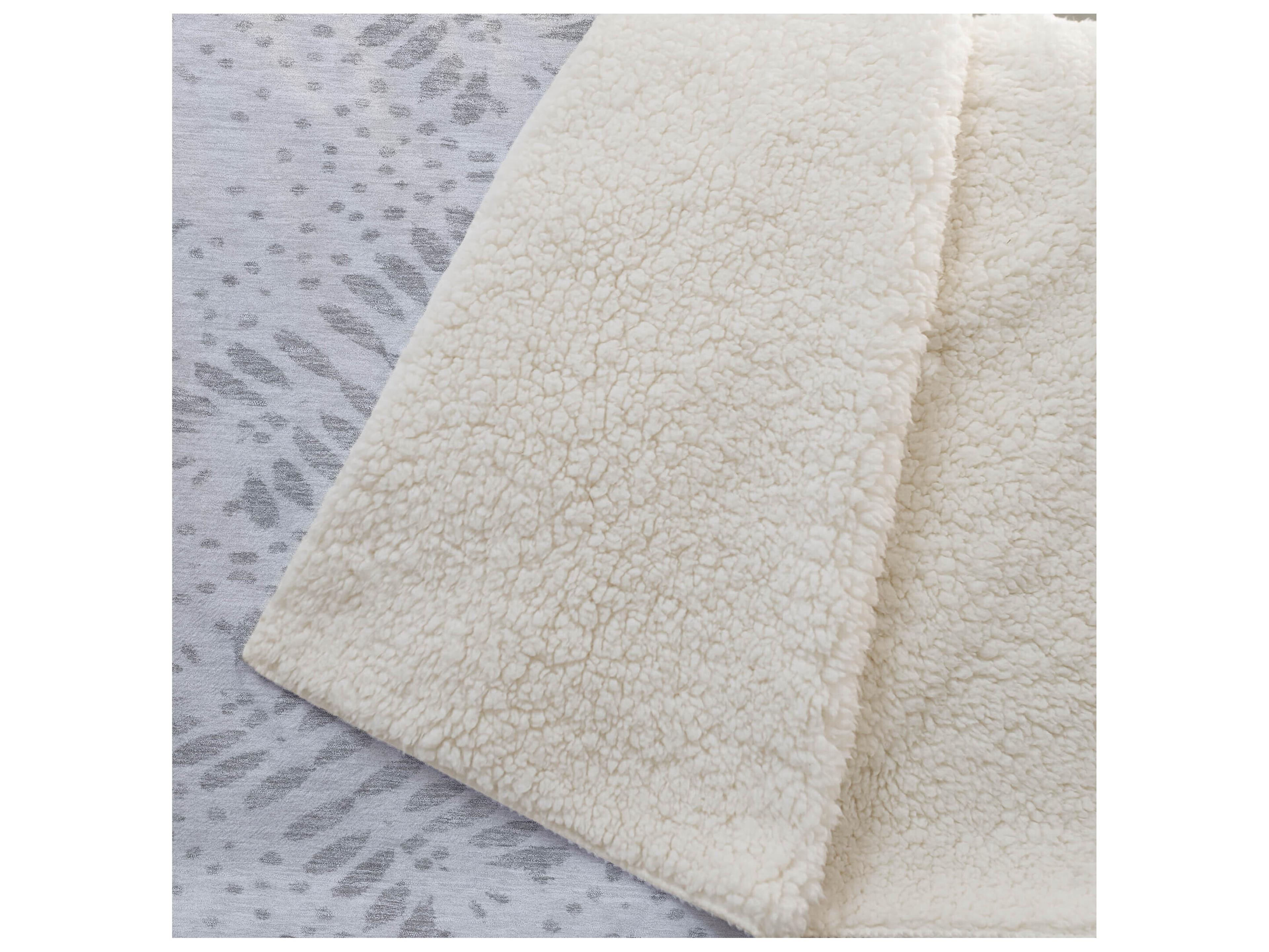 Dalyn Sherpa Gray Polyester Throw