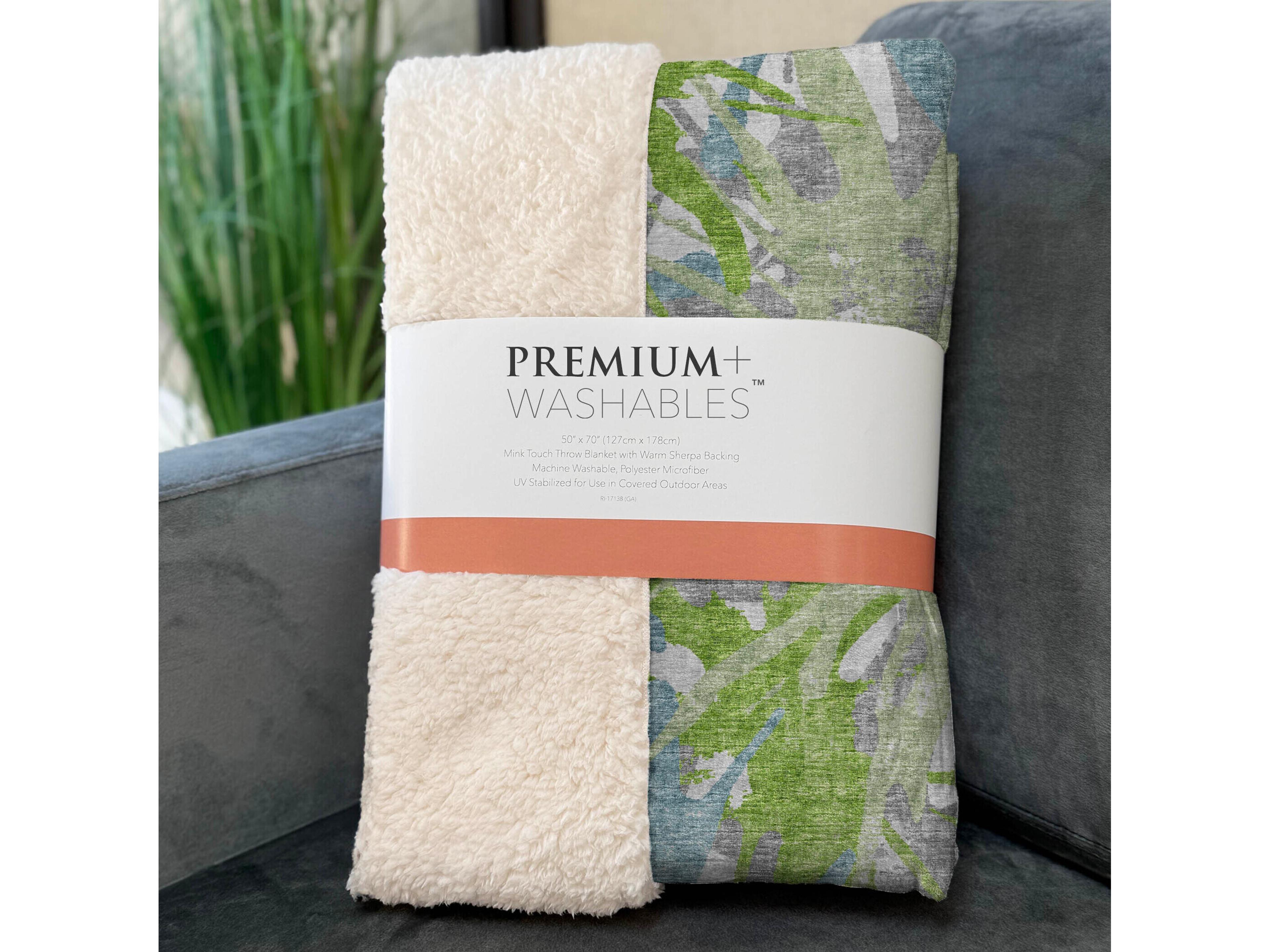 Dalyn Sherpa Multi Polyester Throw
