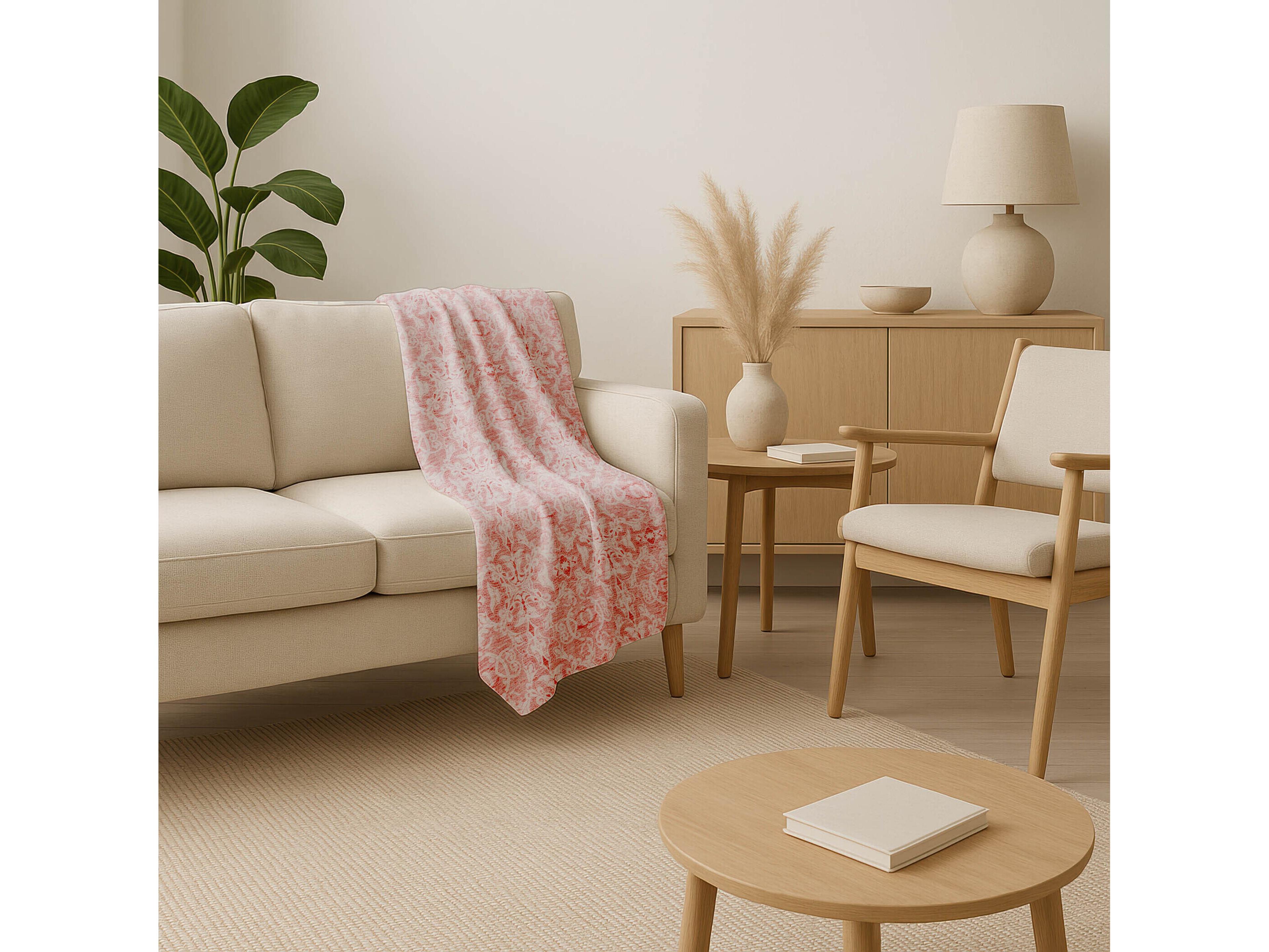 Dalyn Sherpa Pink Polyester Throw