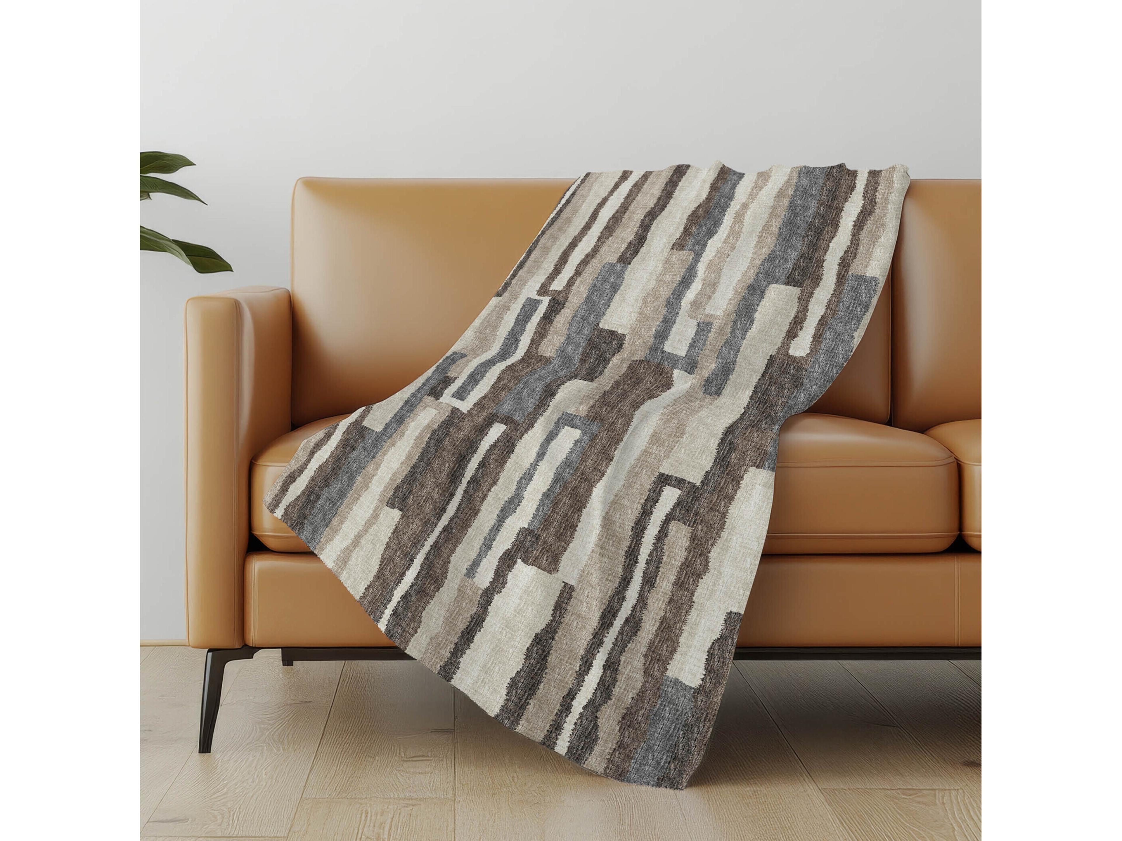Dalyn Sherpa Brown Polyester Throw