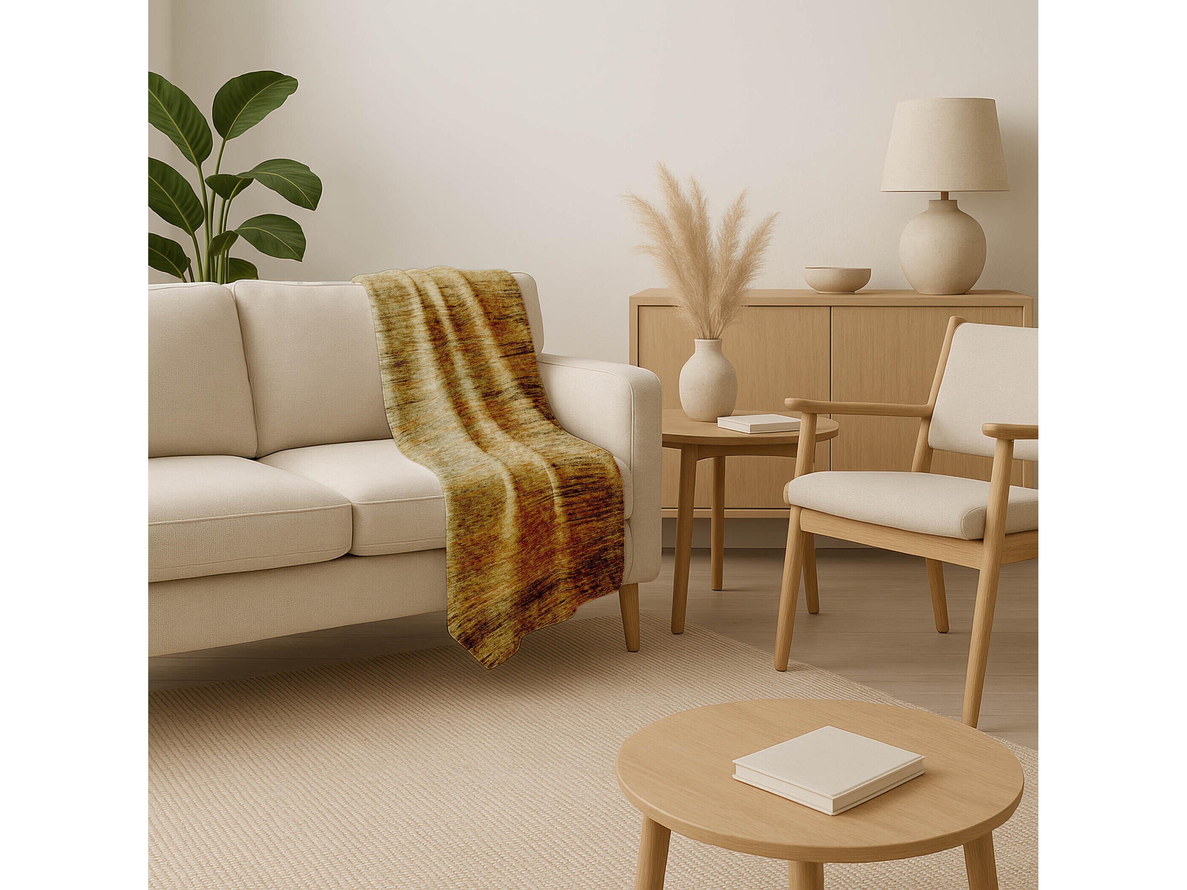 Dalyn Sherpa Orange Polyester Throw