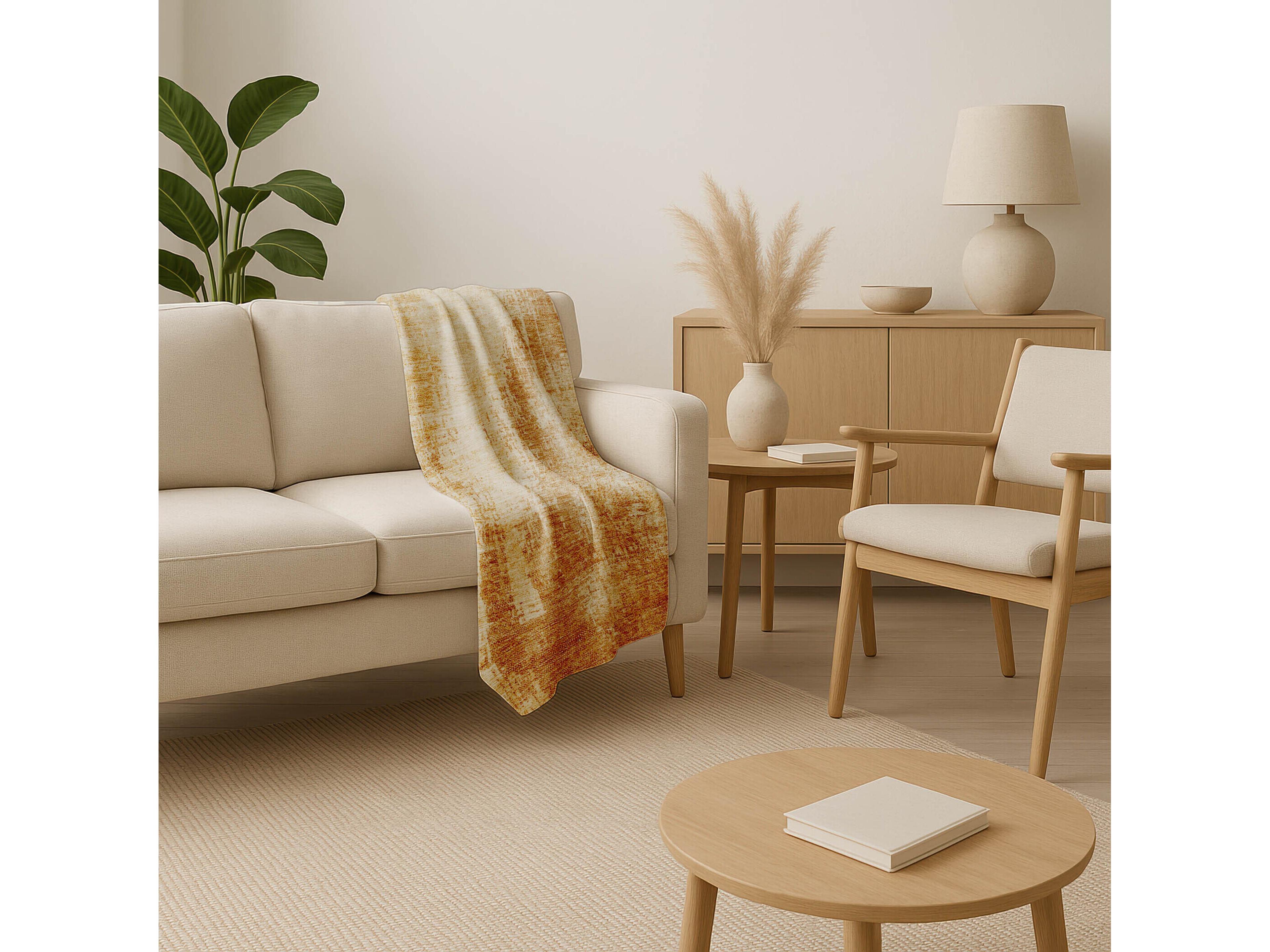 Dalyn Sherpa Orange Polyester Throw