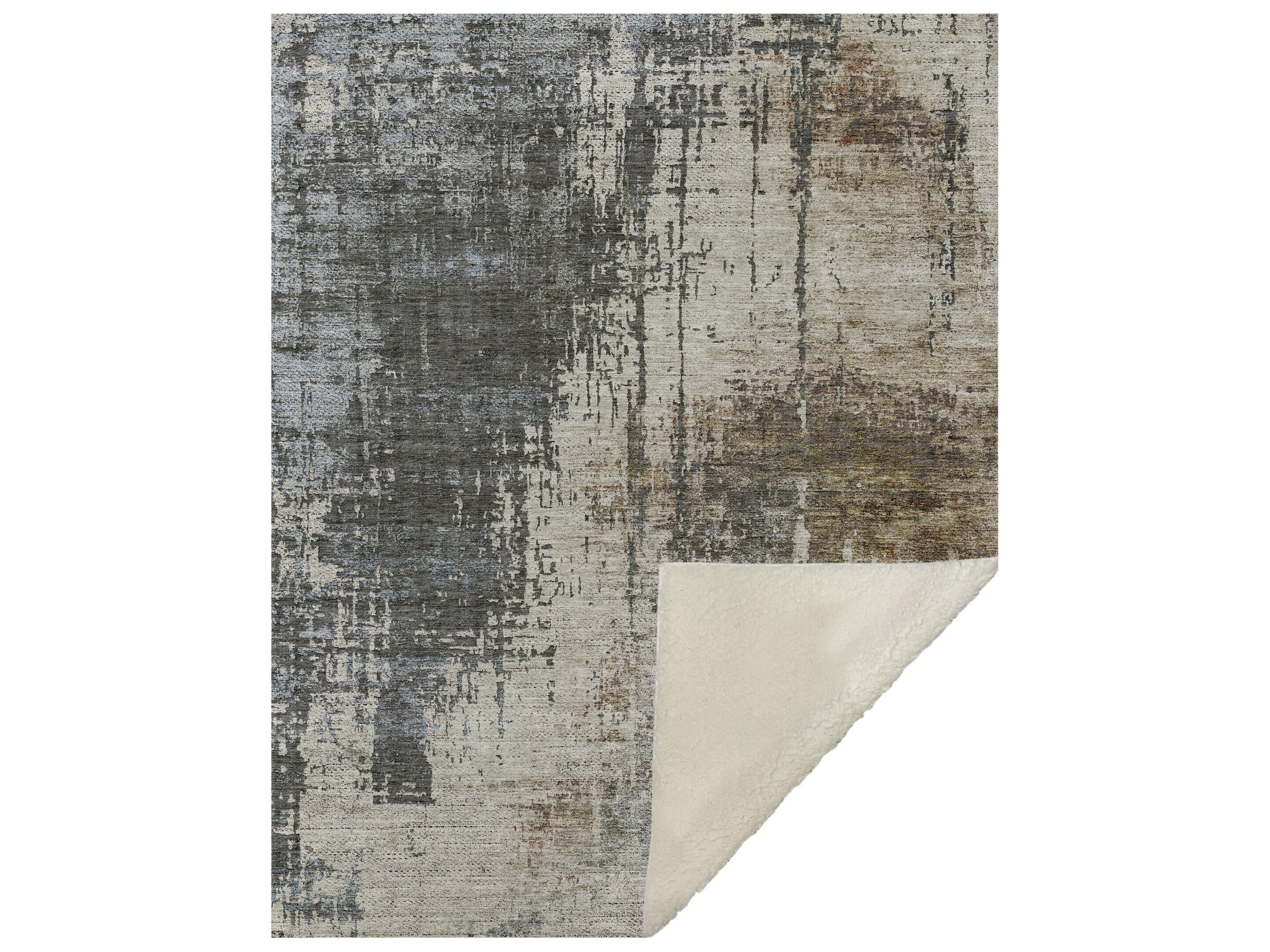 Dalyn Sherpa Brown Polyester Throw