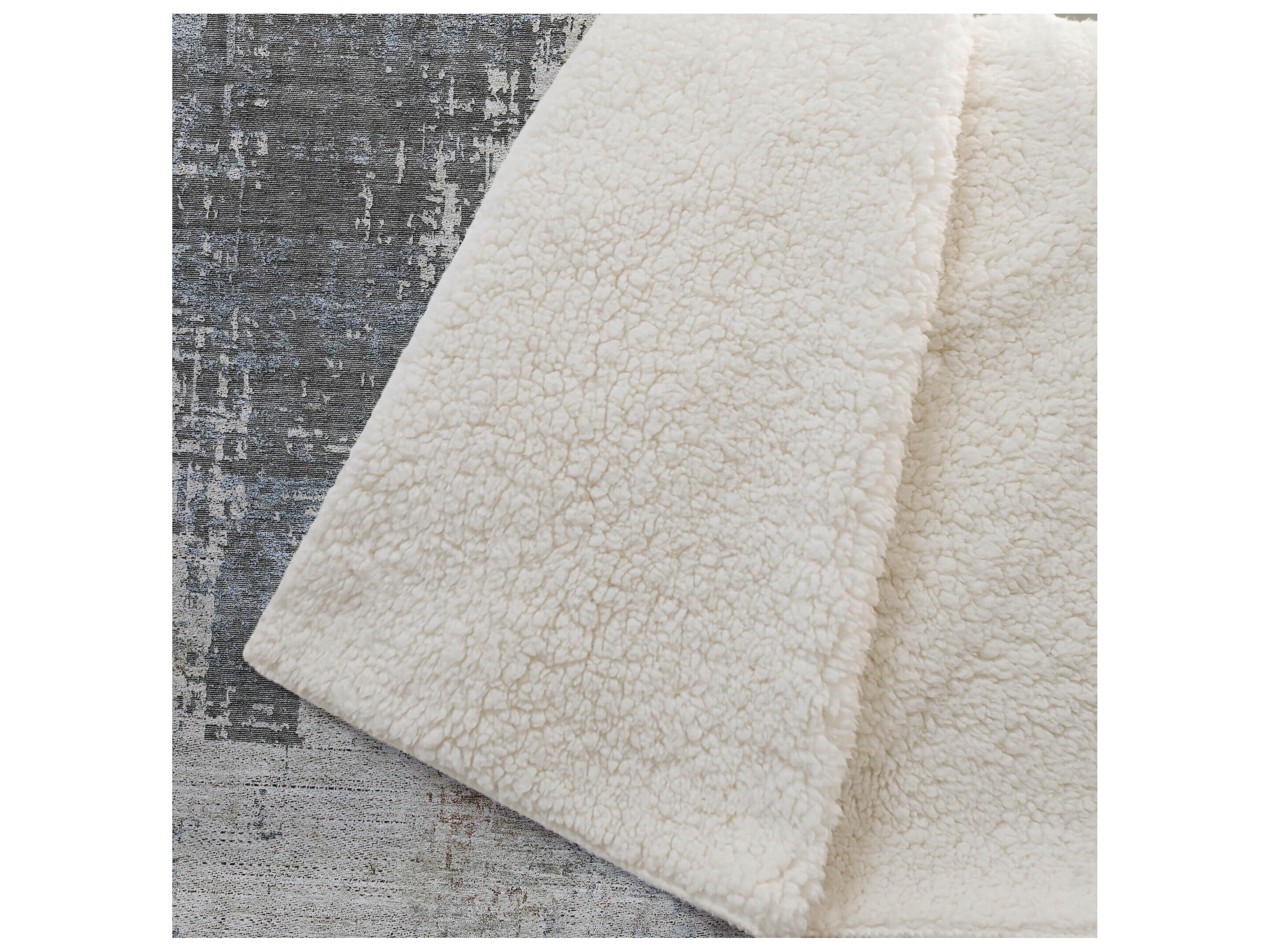 Dalyn Sherpa Brown Polyester Throw