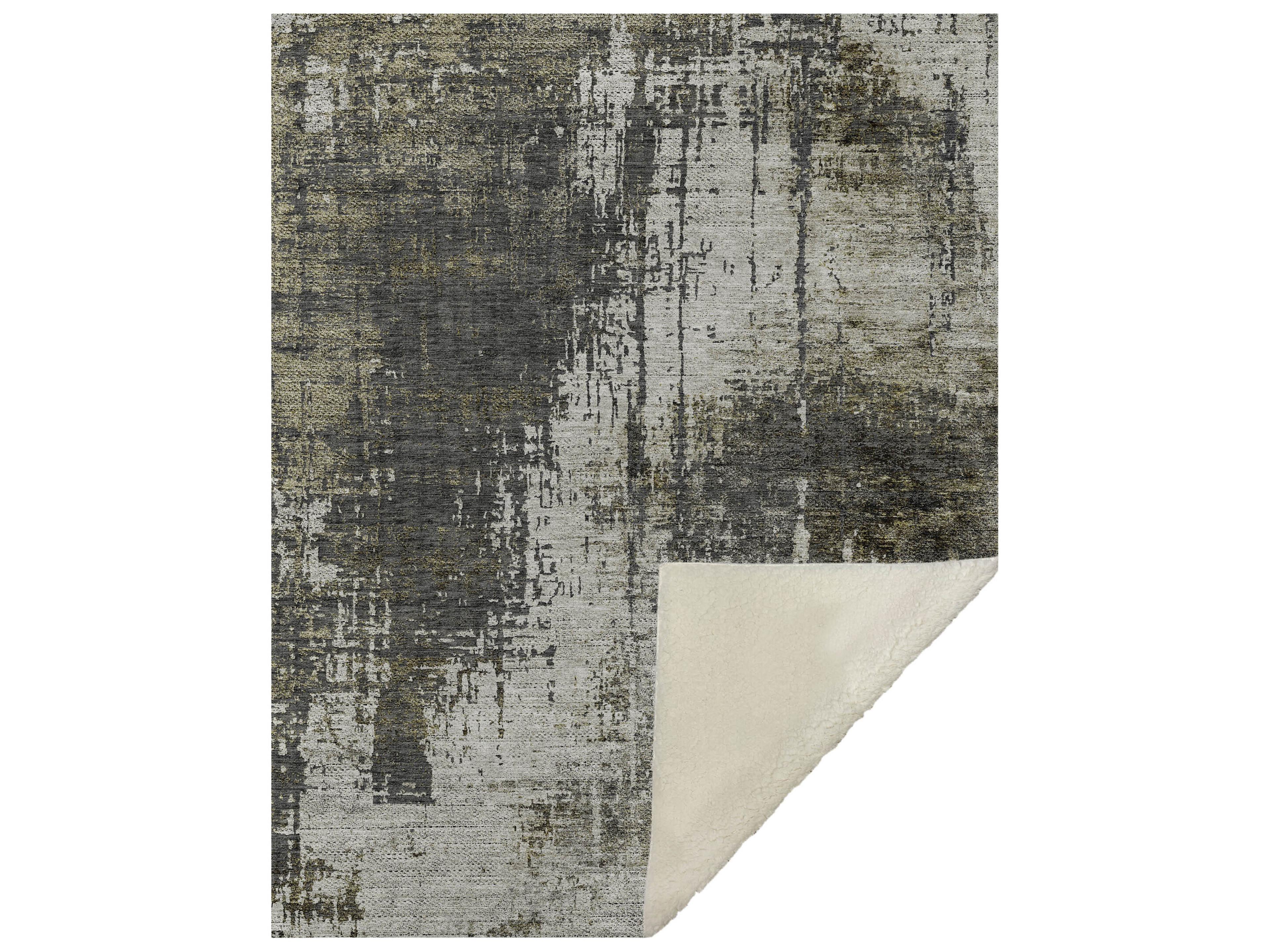 Dalyn Sherpa Brown Polyester Throw