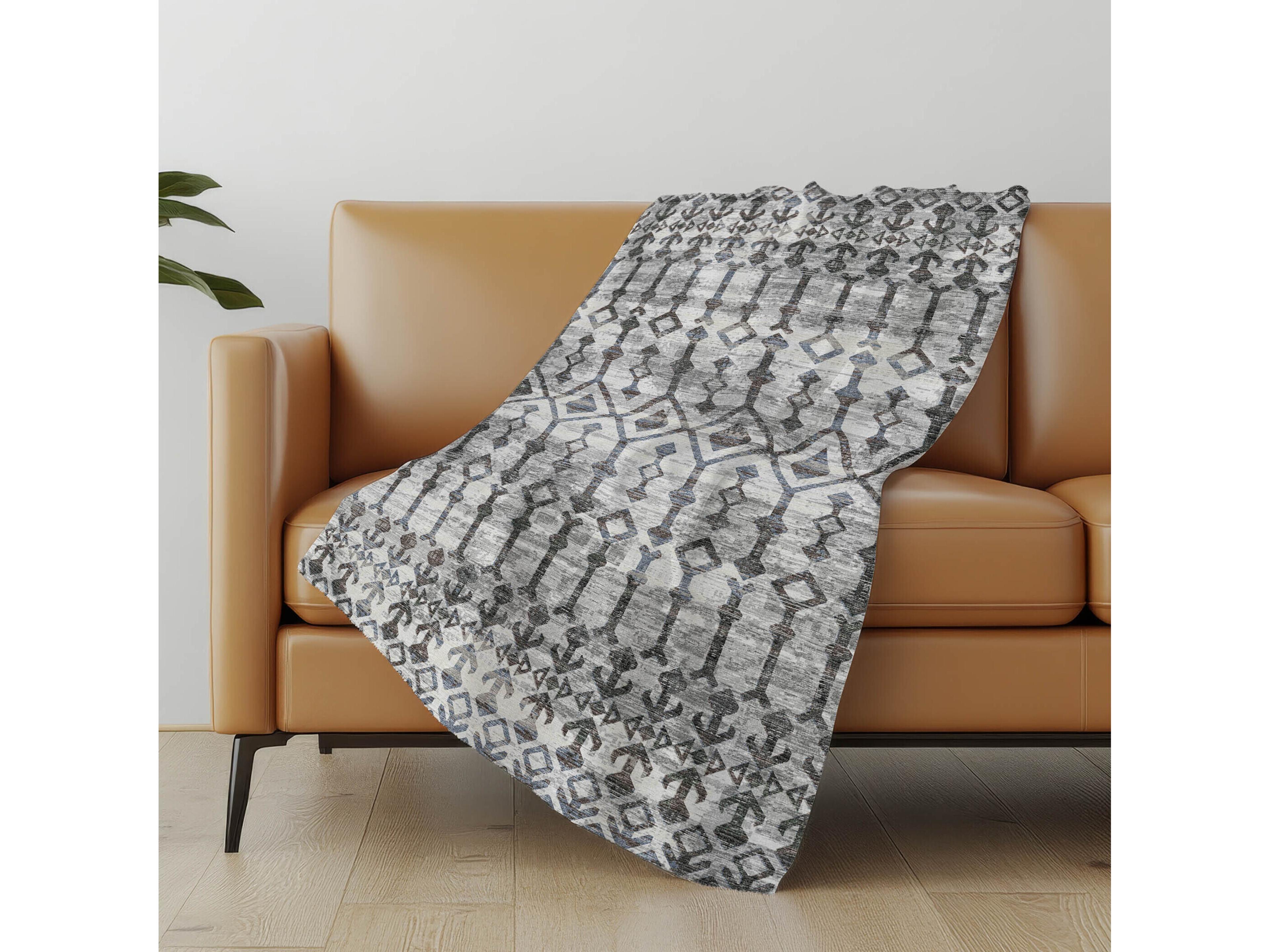 Dalyn Sherpa Gray Polyester Throw