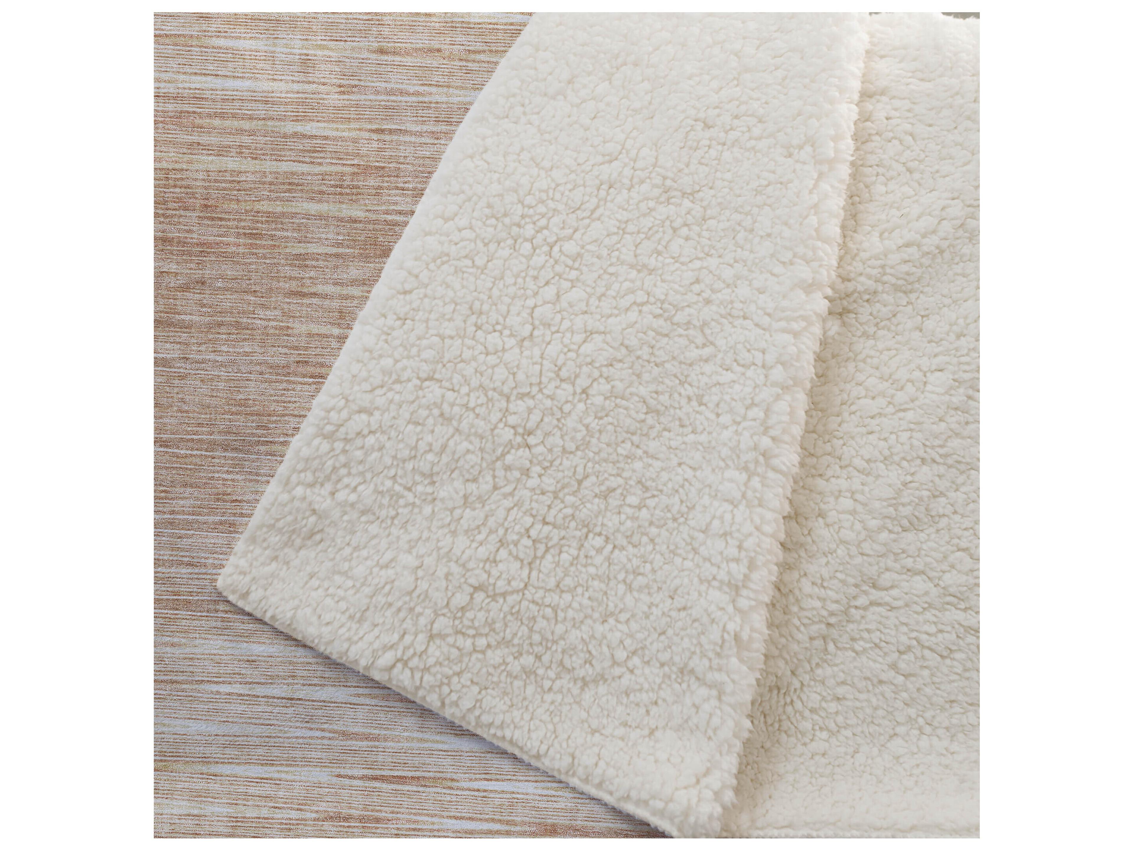 Dalyn Sherpa Orange Polyester Throw