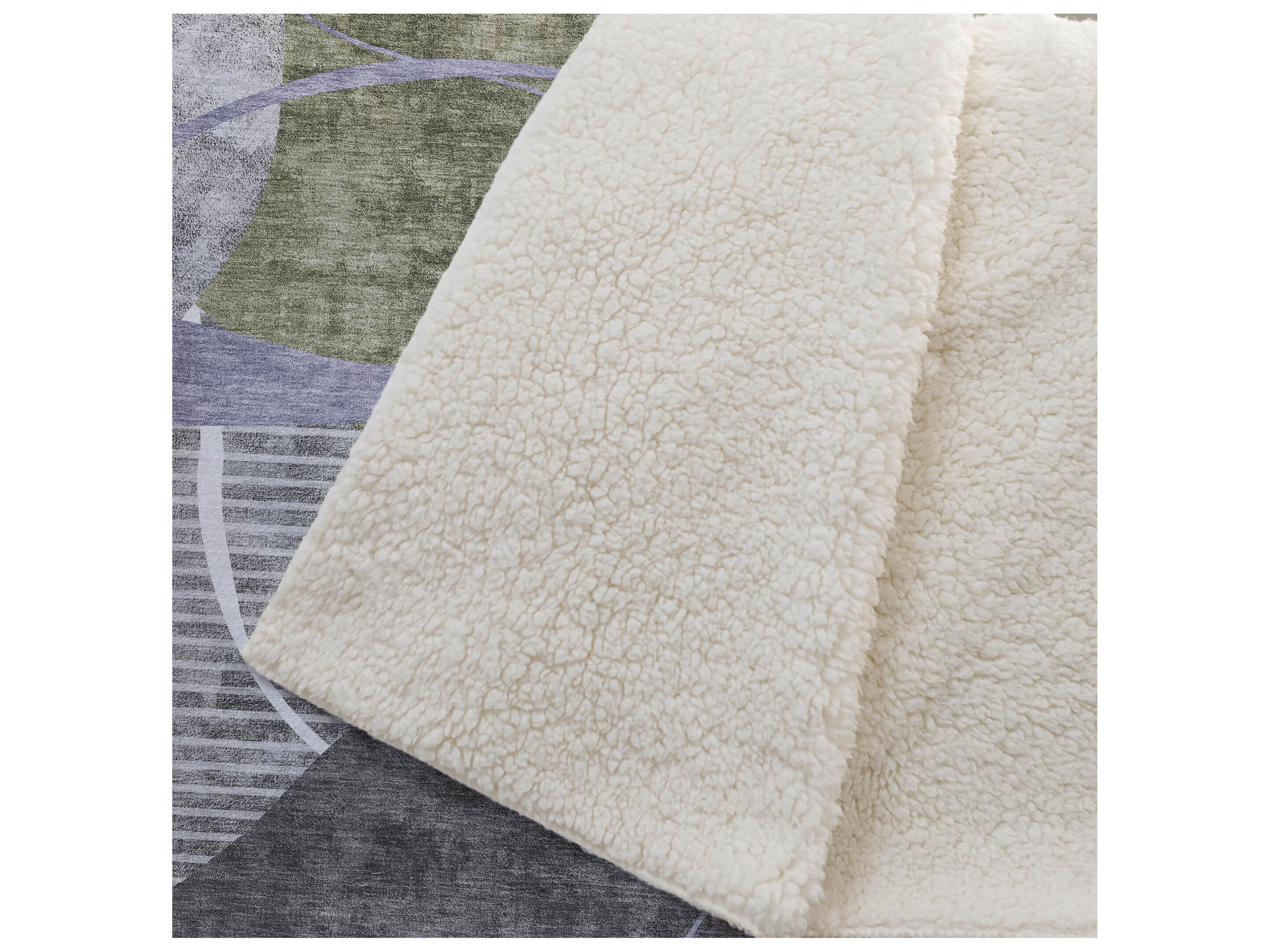 Dalyn Sherpa Green Polyester Throw