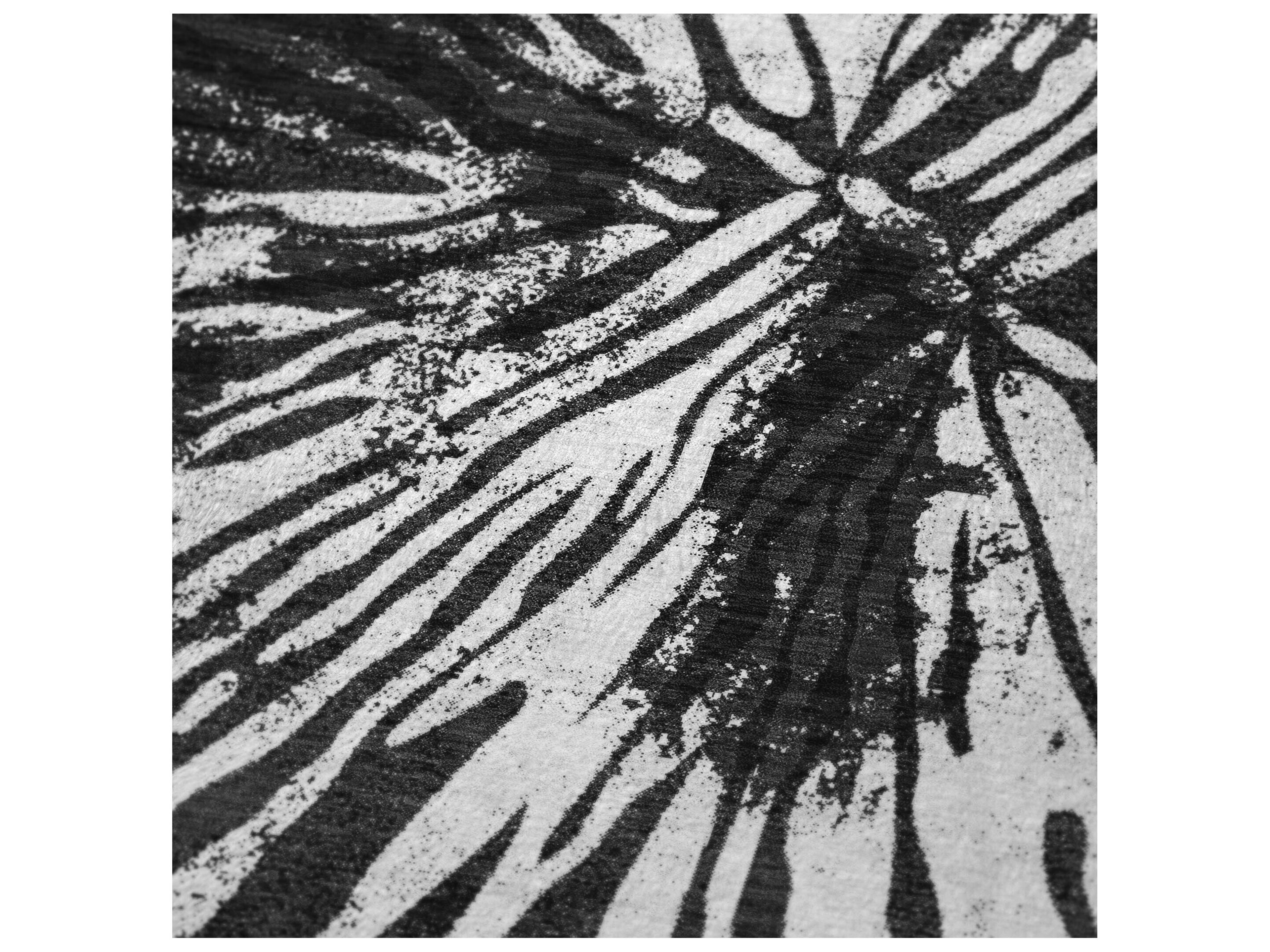 Dalyn Sherpa Black Polyester Throw