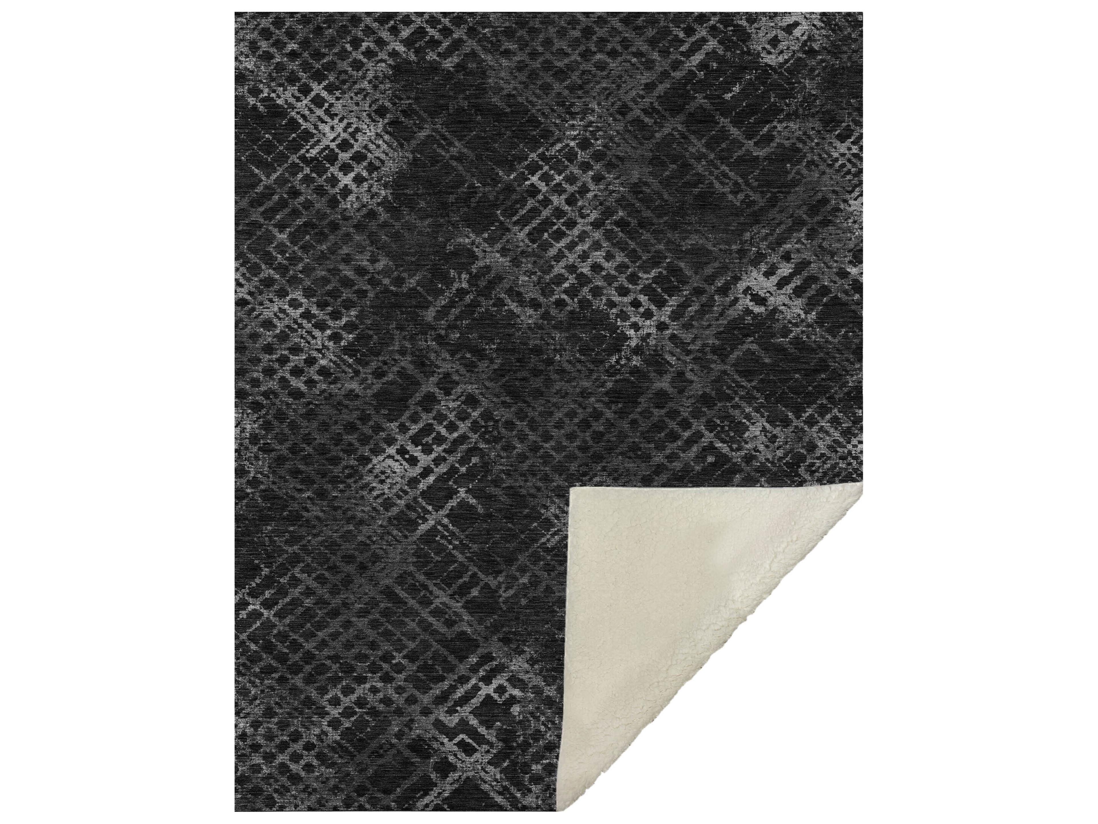 Dalyn Sherpa Gray Polyester Throw