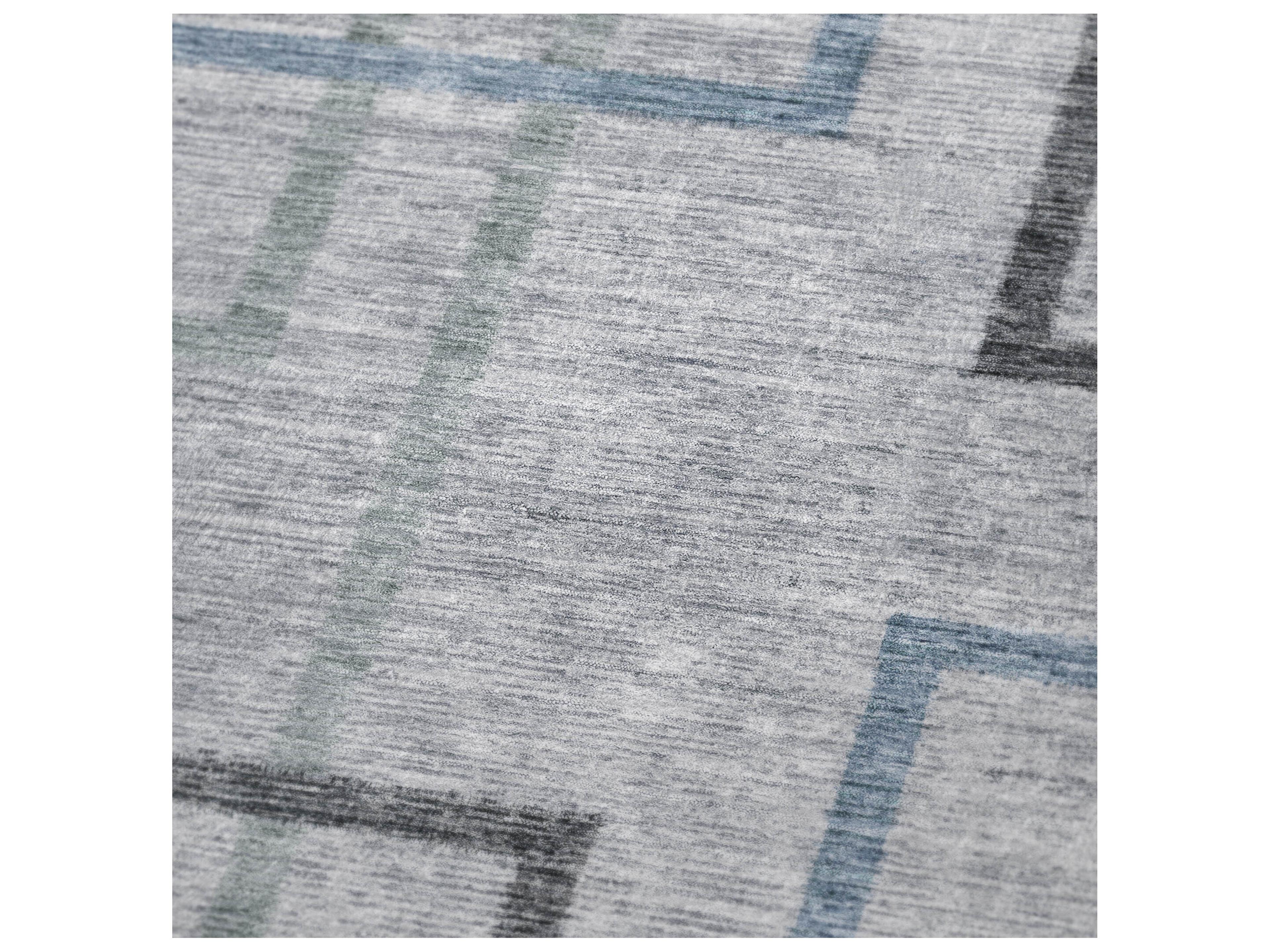 Dalyn Sherpa Gray Polyester Throw