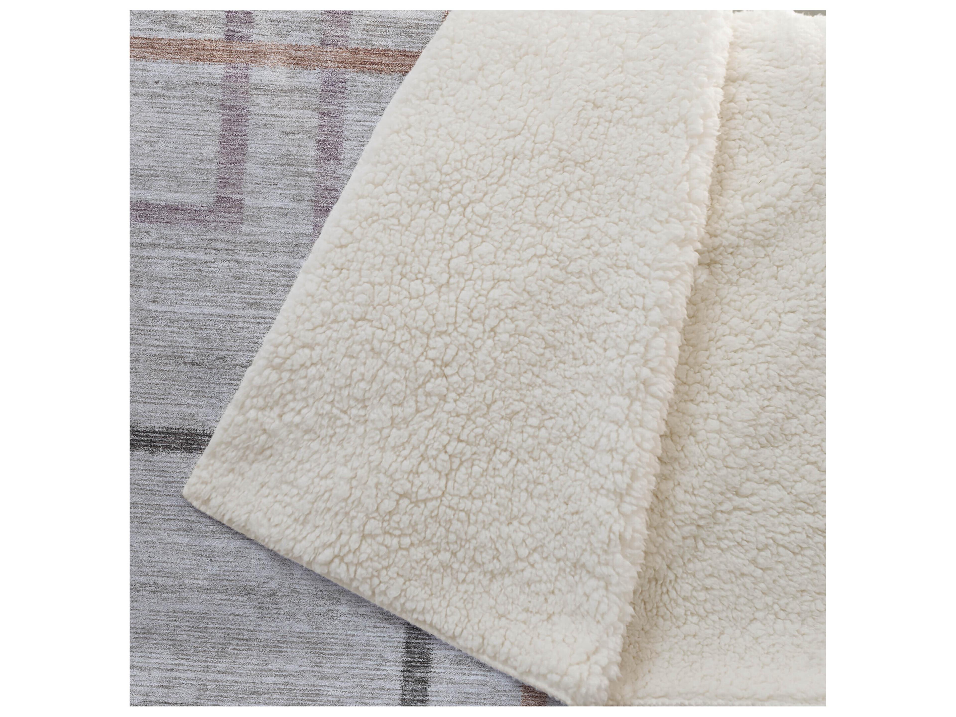 Dalyn Sherpa Brown Polyester Throw