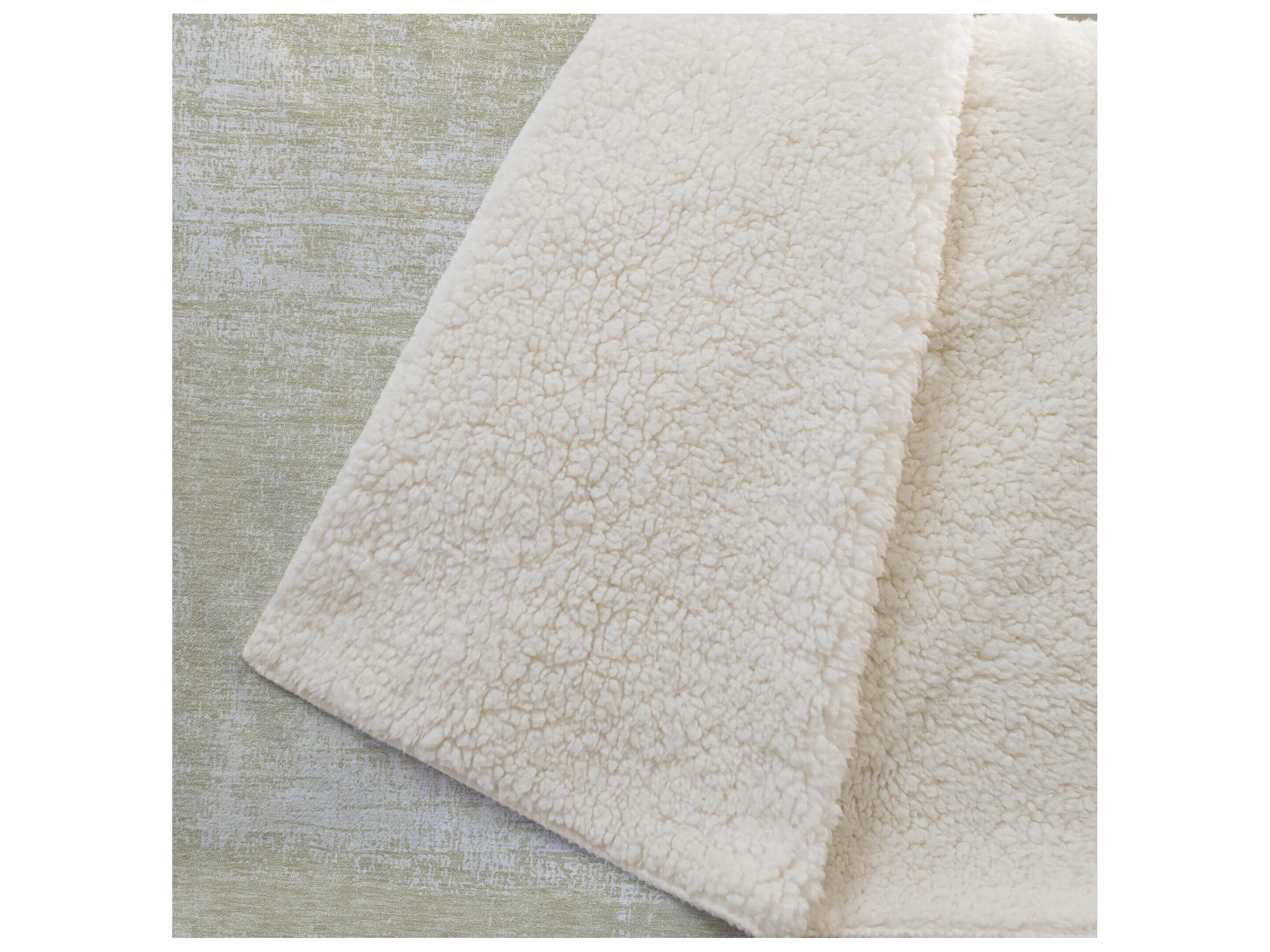 Dalyn Sherpa Brown Polyester Throw