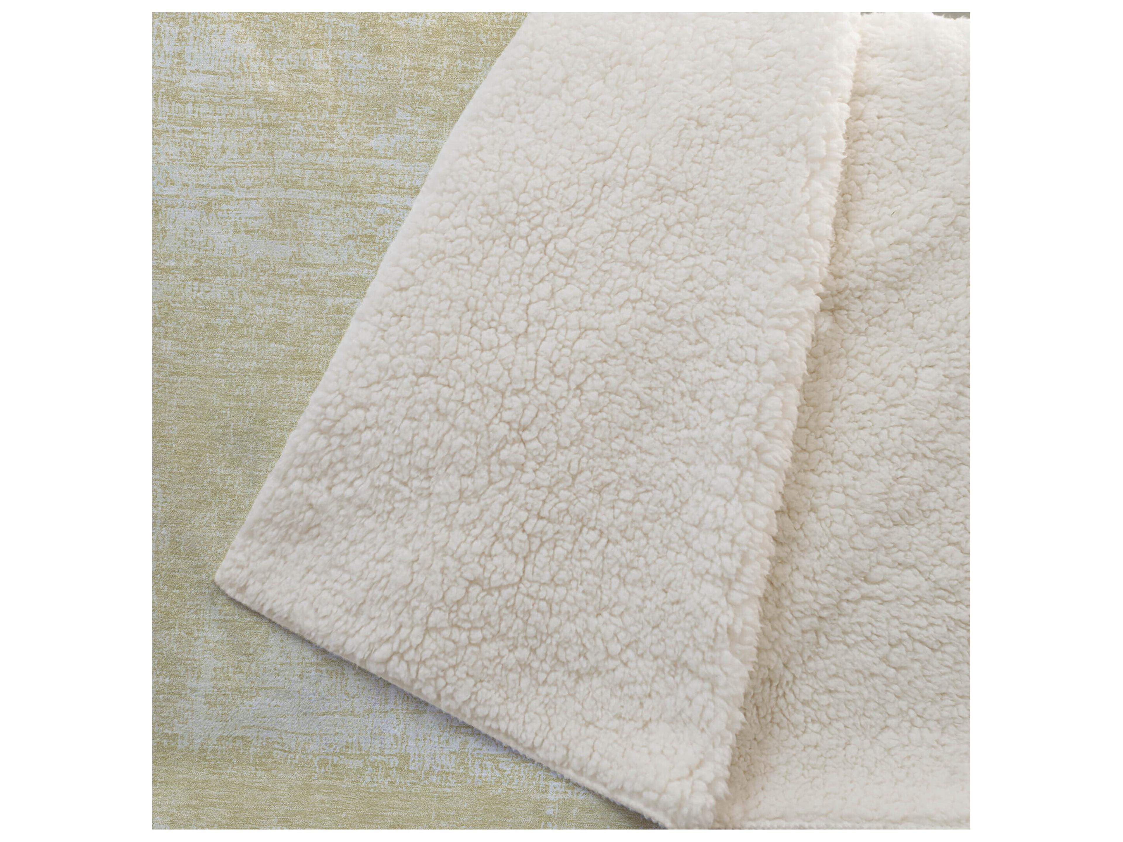 Dalyn Sherpa Gold Polyester Throw