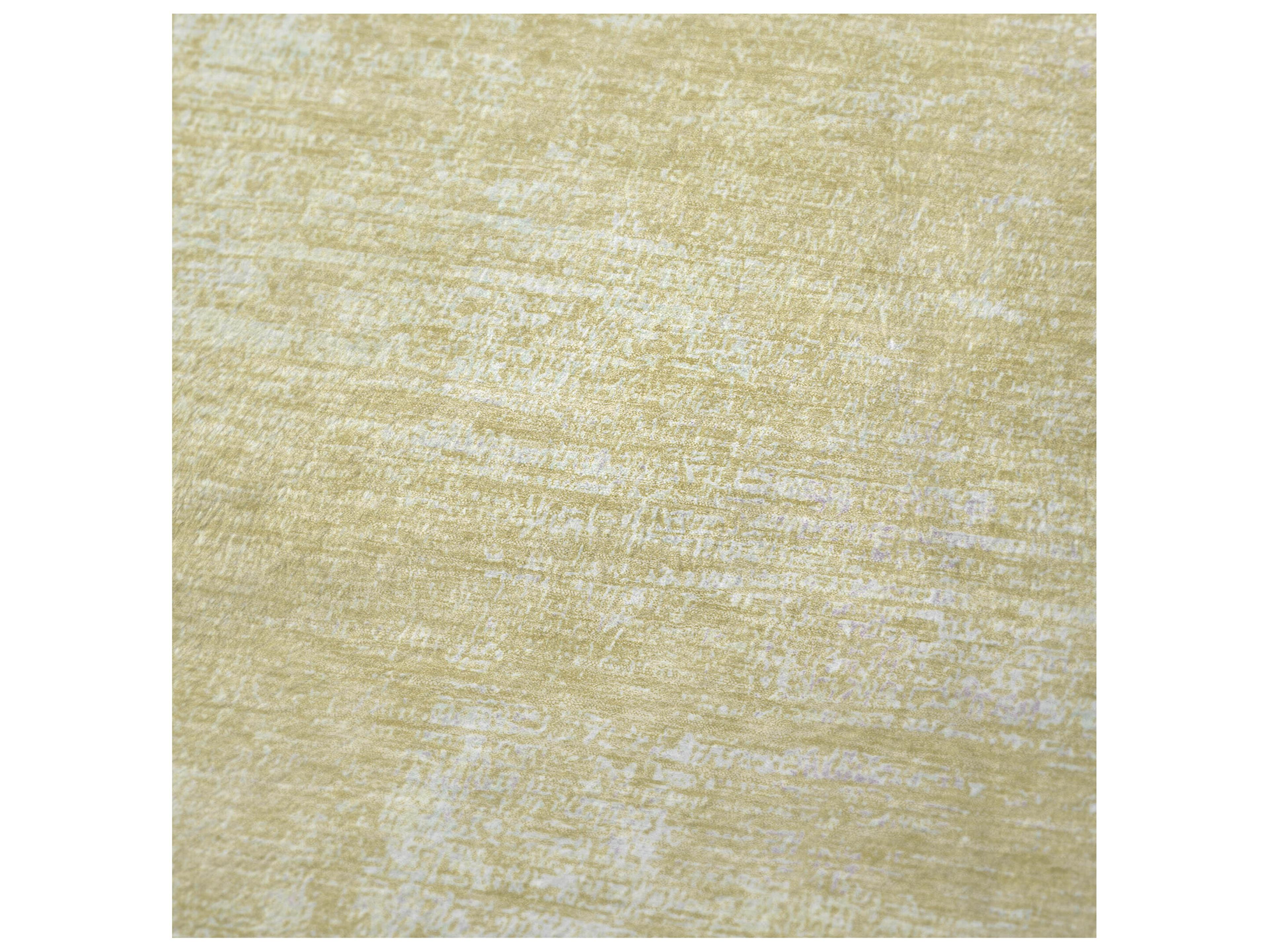 Dalyn Sherpa Gold Polyester Throw