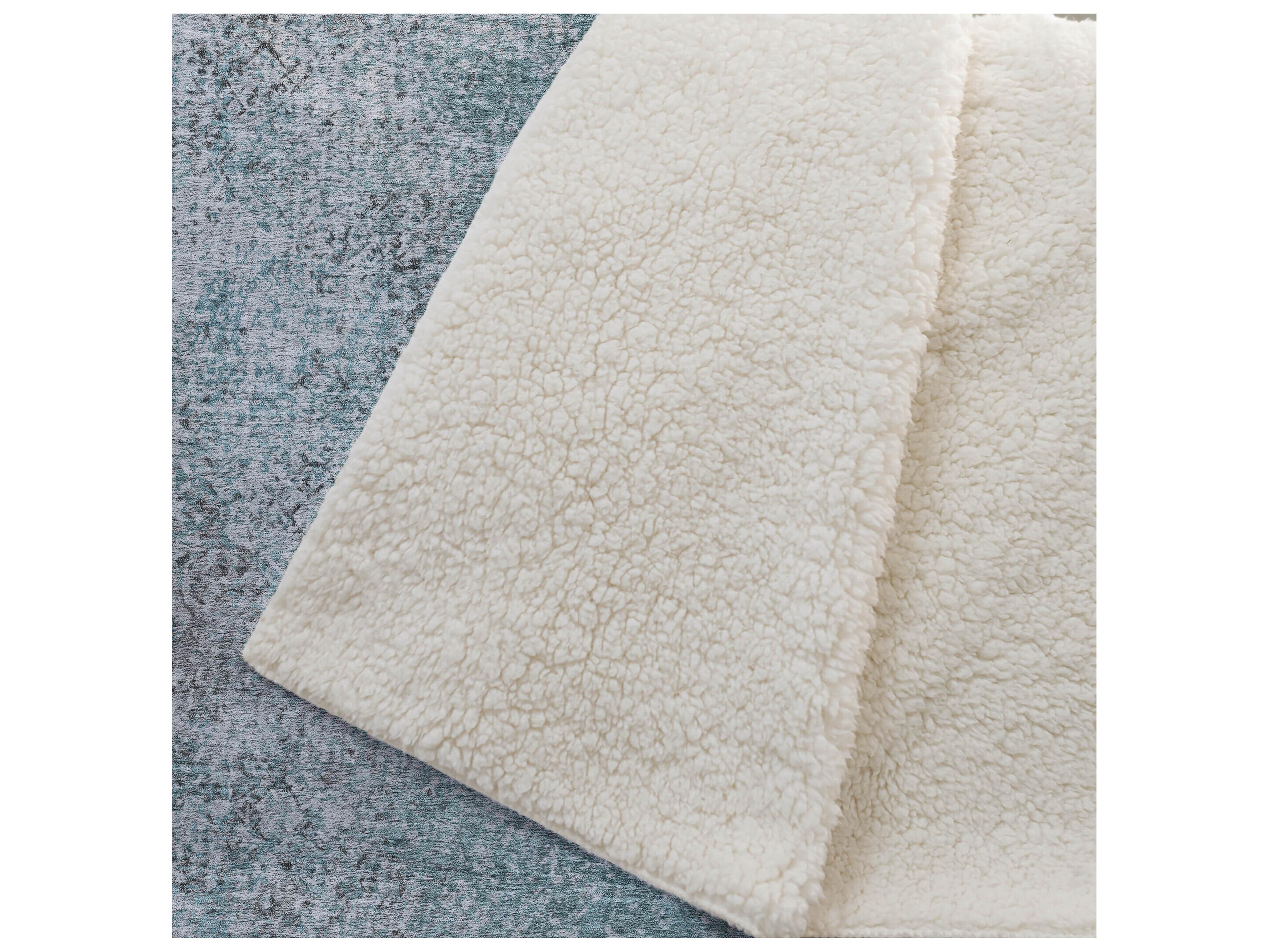 Dalyn Sherpa Teal Polyester Throw