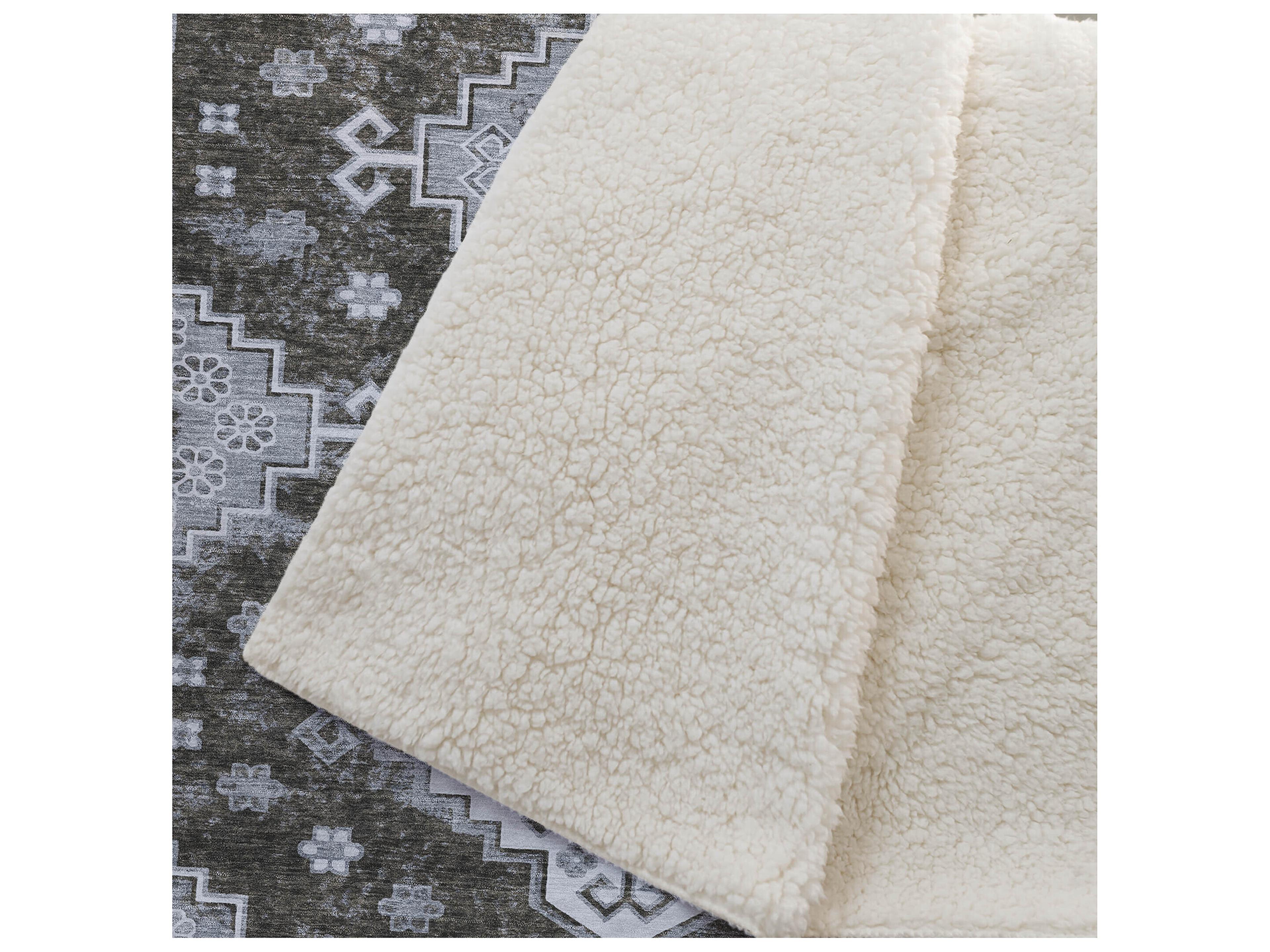 Dalyn Sherpa Brown Polyester Throw