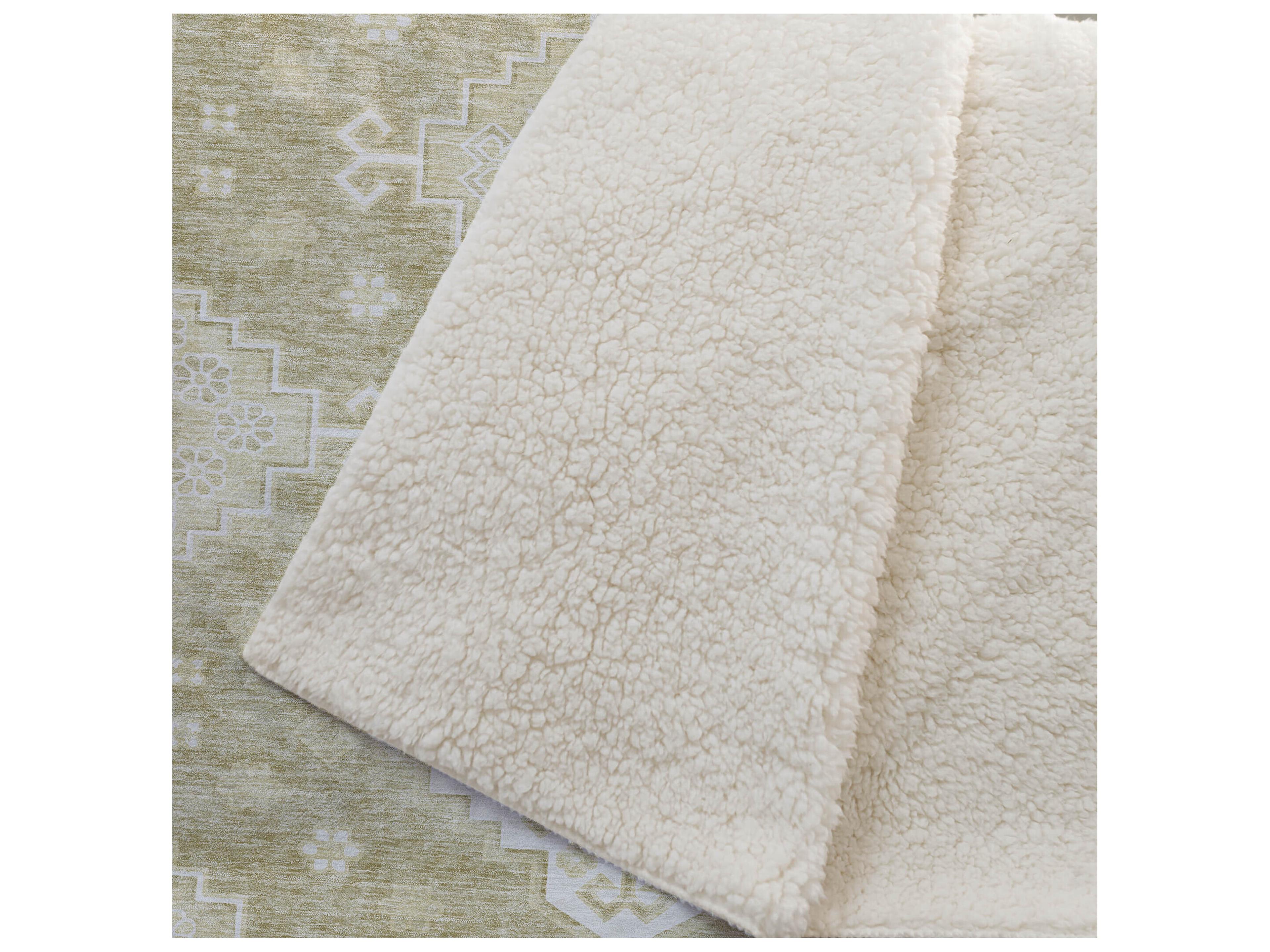 Dalyn Sherpa Gold Polyester Throw