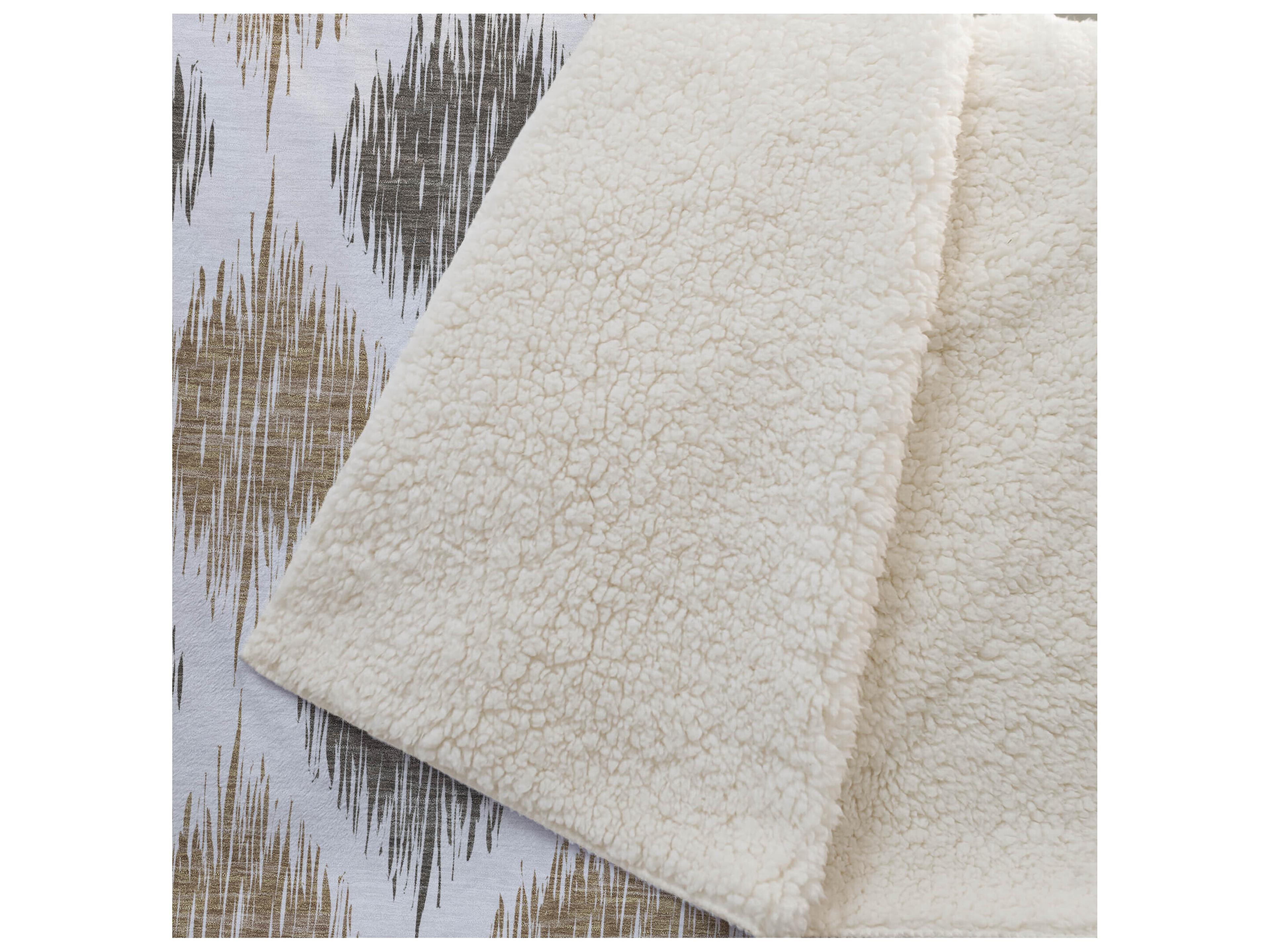 Dalyn Sherpa Brown Polyester Throw
