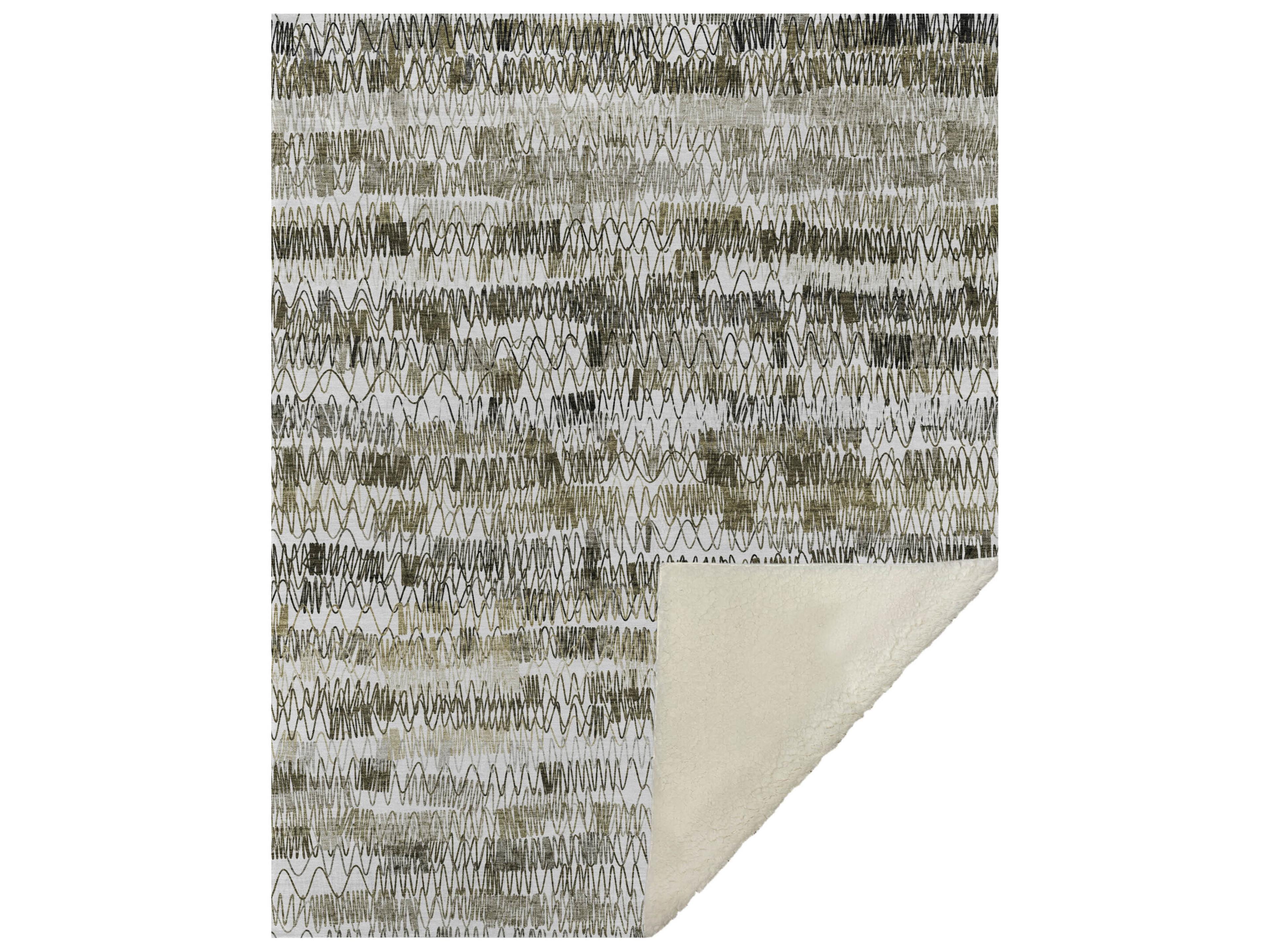 Dalyn Sherpa Brown Polyester Throw