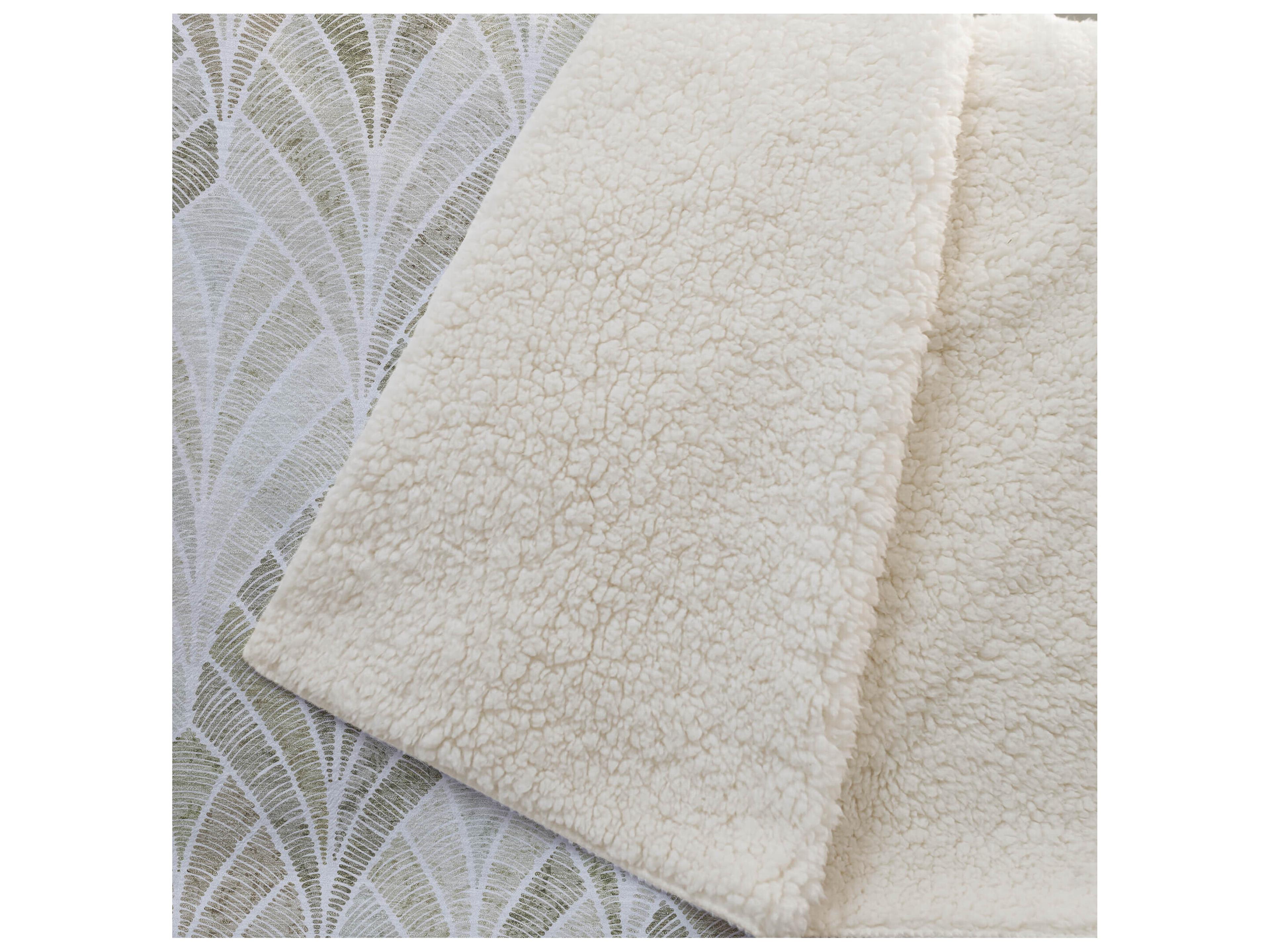 Dalyn Sherpa Brown Polyester Throw