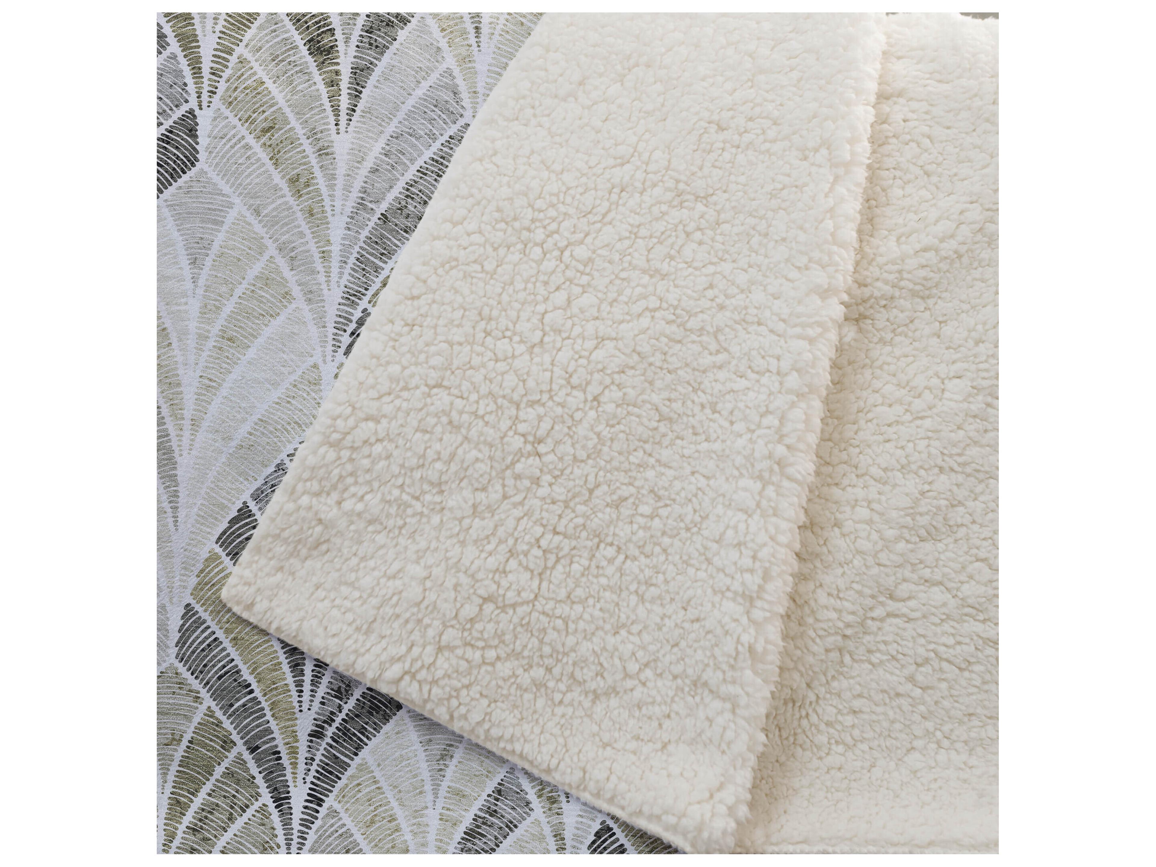 Dalyn Sherpa Brown Polyester Throw