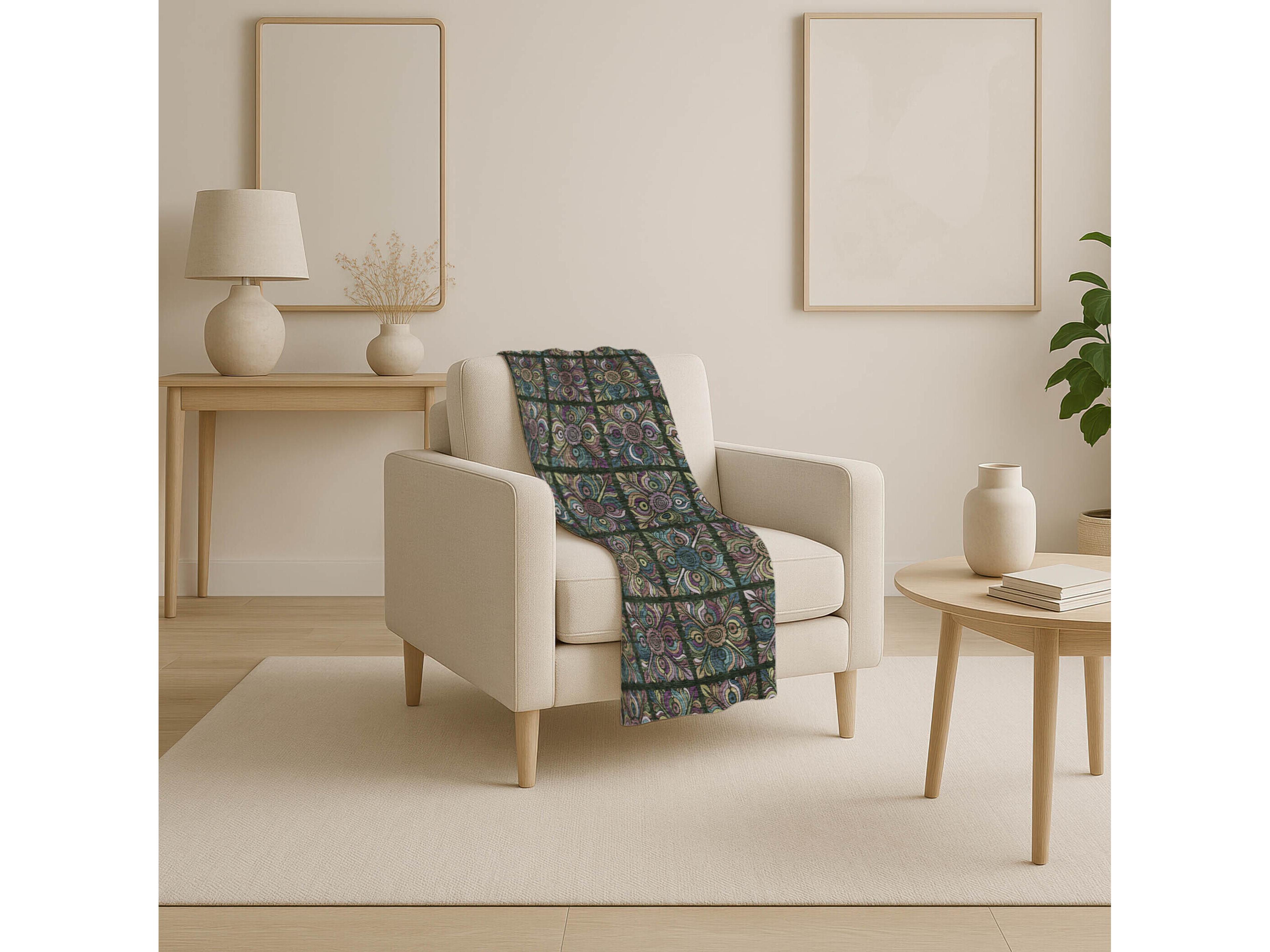 Dalyn Sherpa Green Polyester Throw