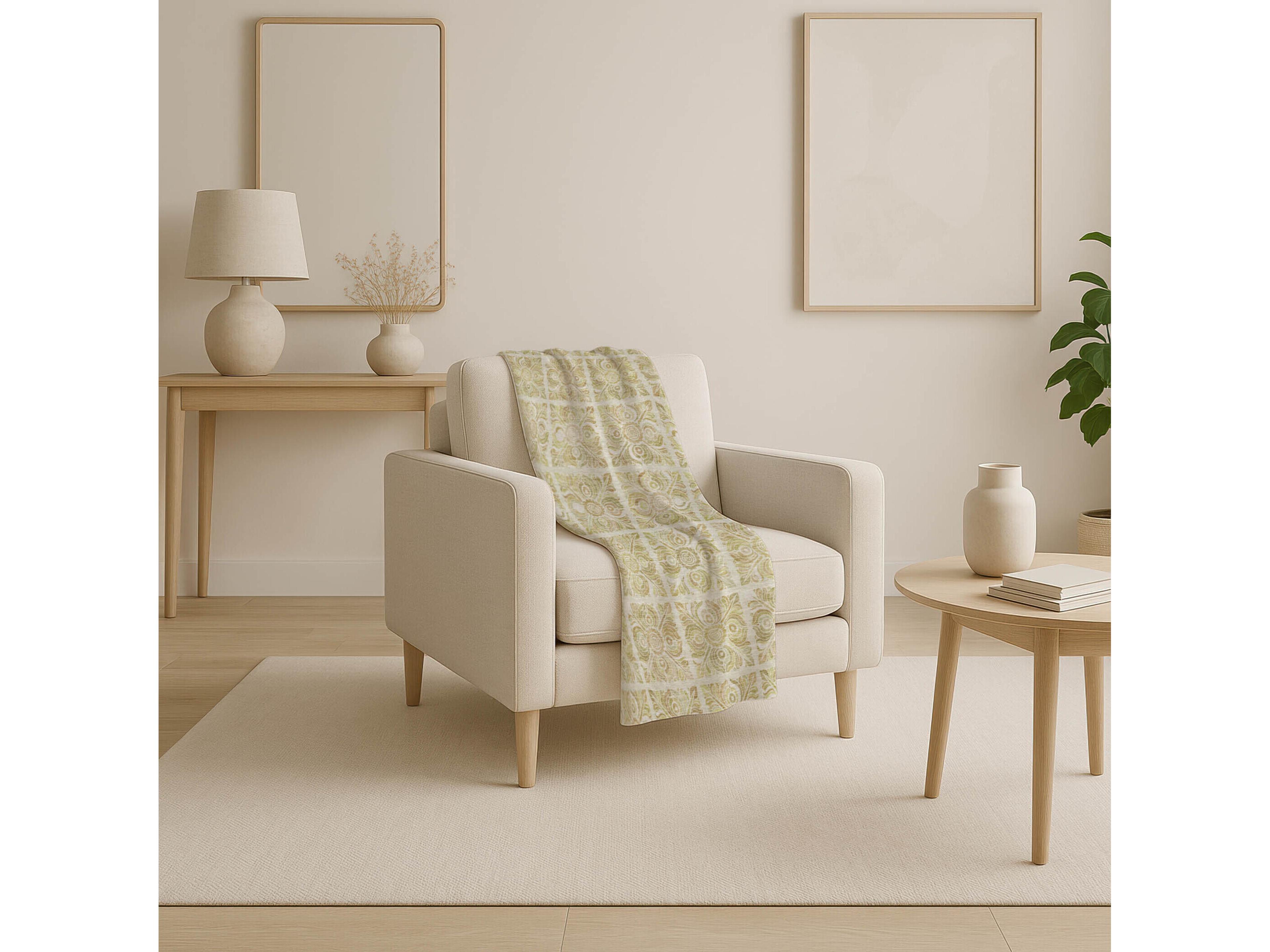 Dalyn Sherpa Brown Polyester Throw