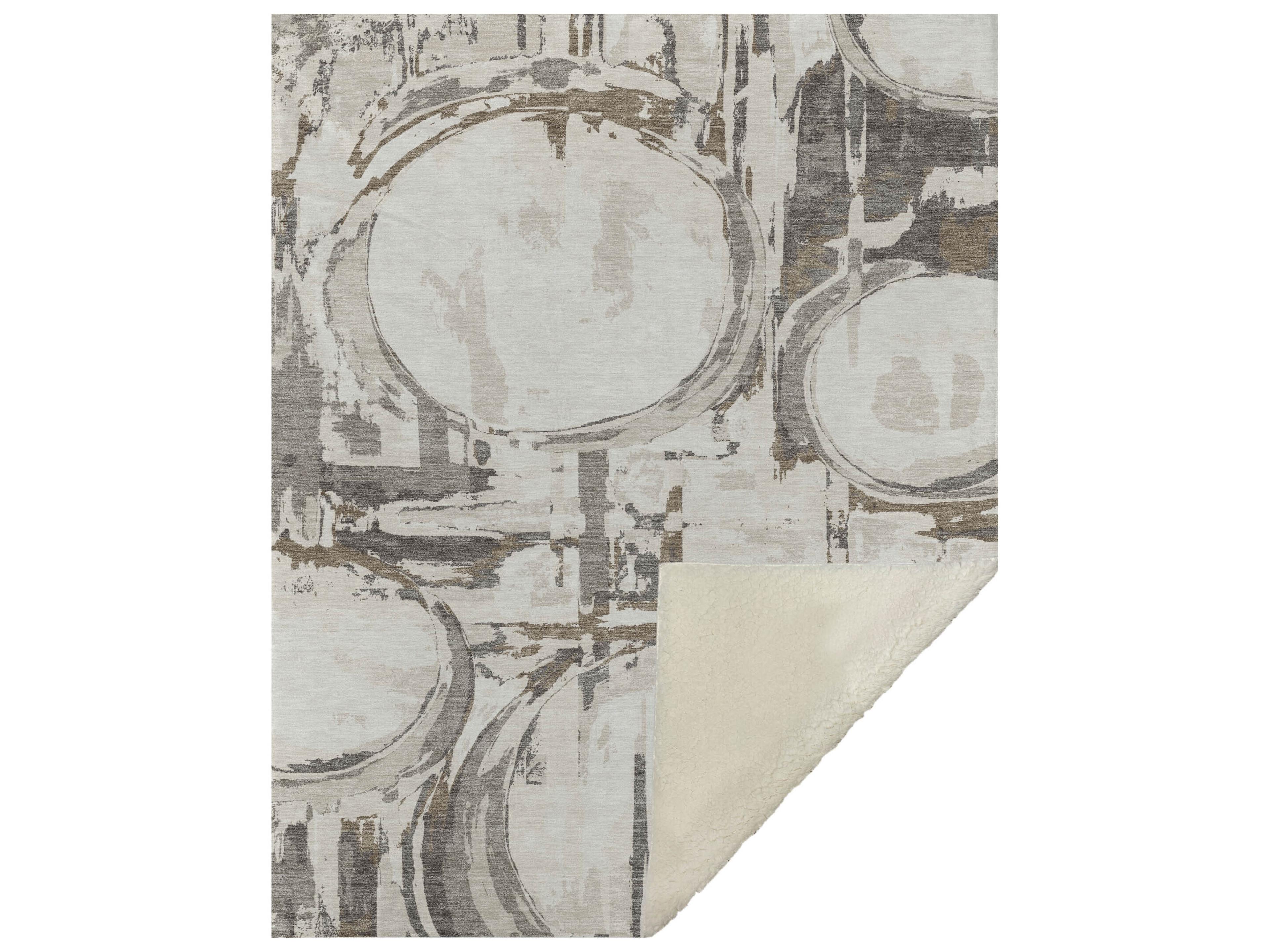 Dalyn Sherpa Ivory Polyester Throw