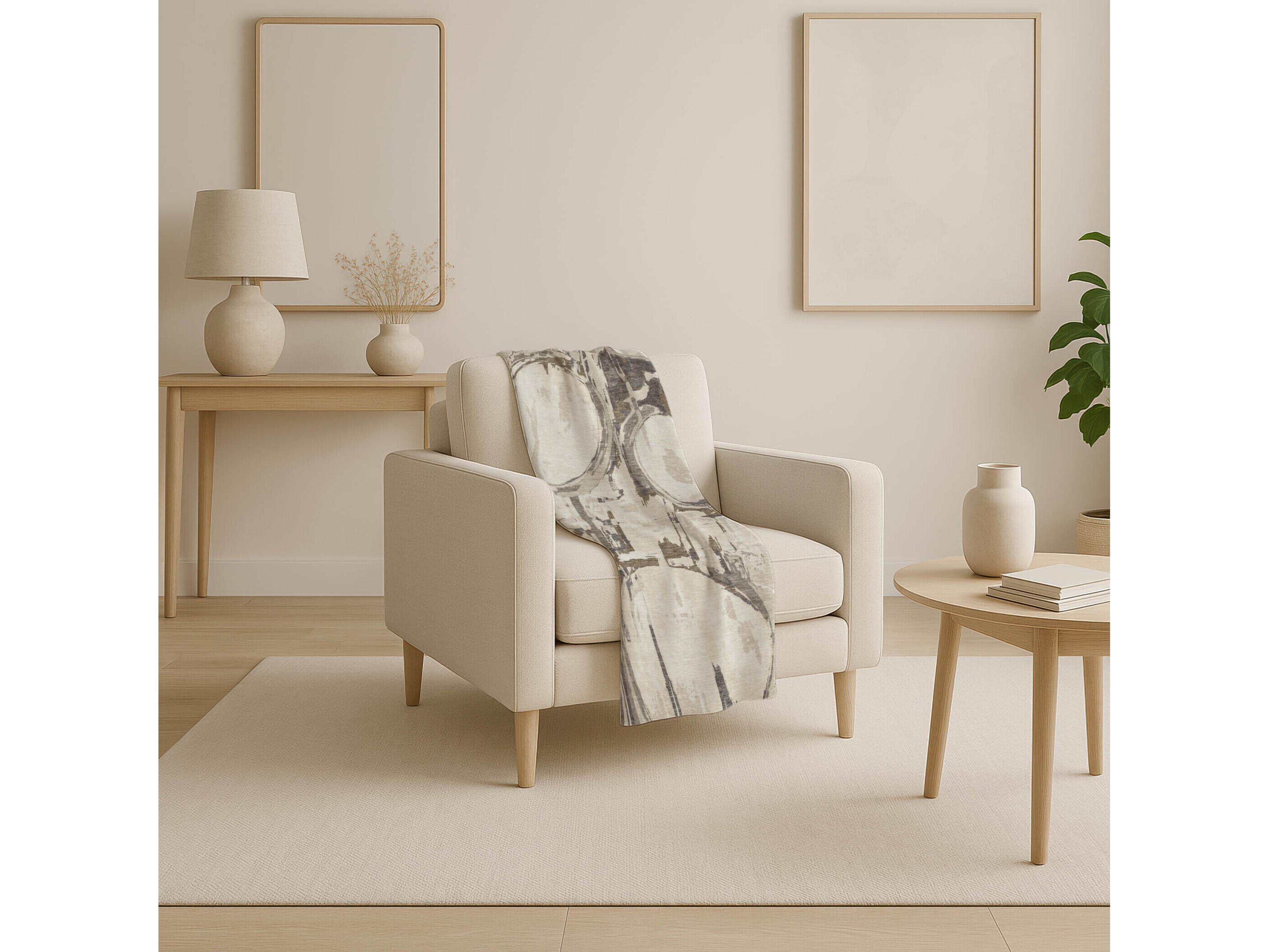 Dalyn Sherpa Ivory Polyester Throw