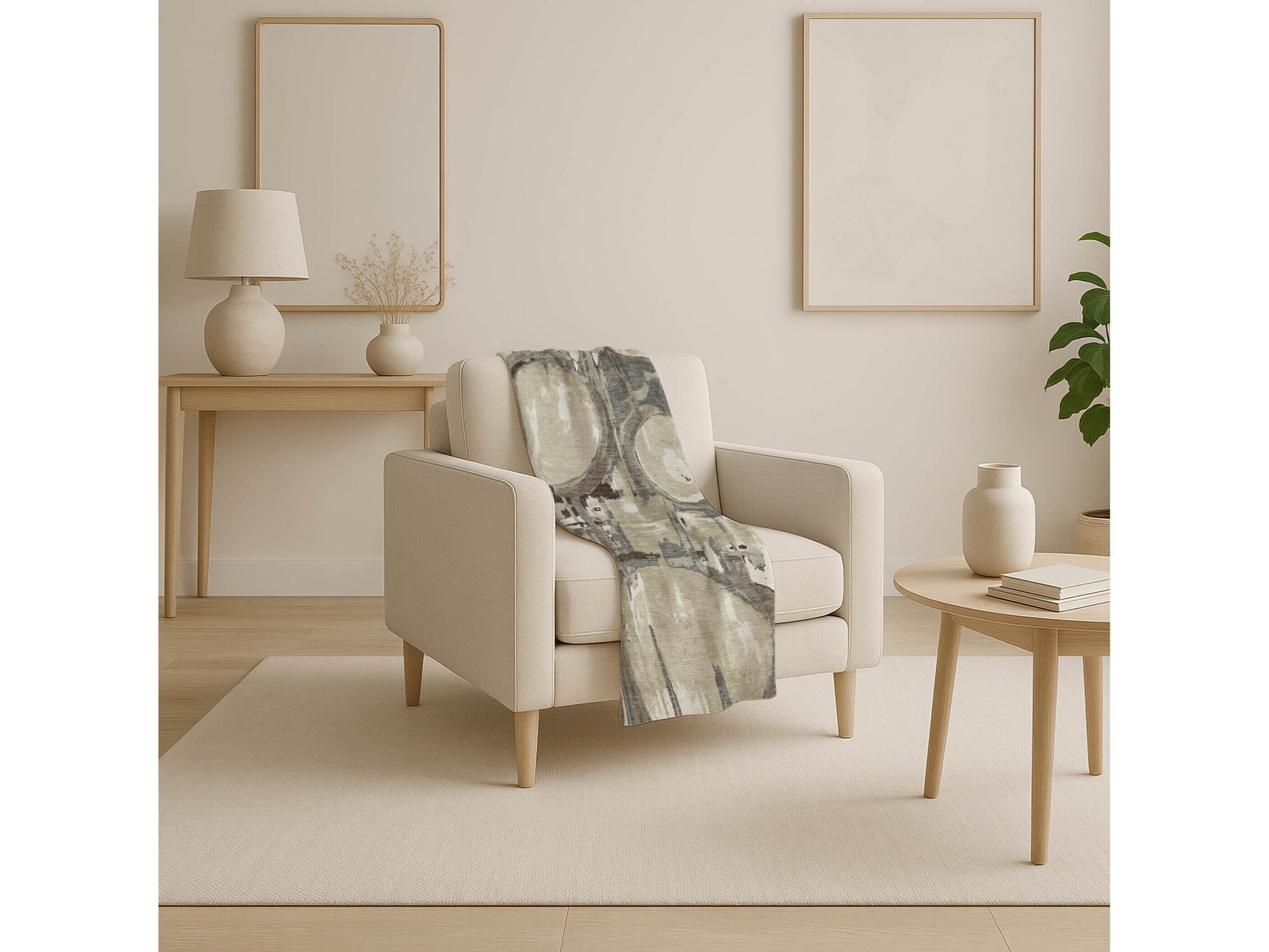 Dalyn Sherpa Brown Polyester Throw