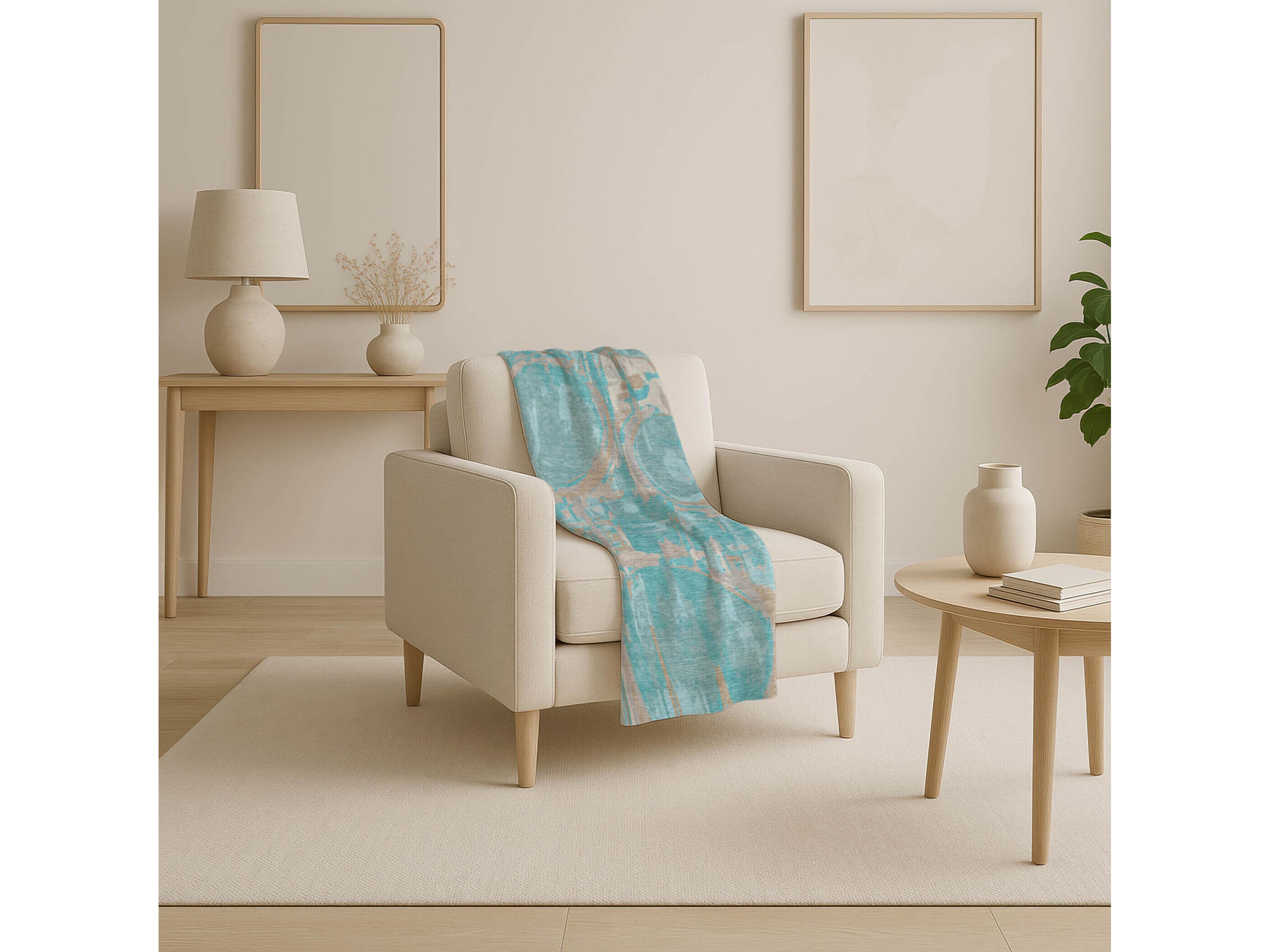 Dalyn Sherpa Teal Polyester Throw