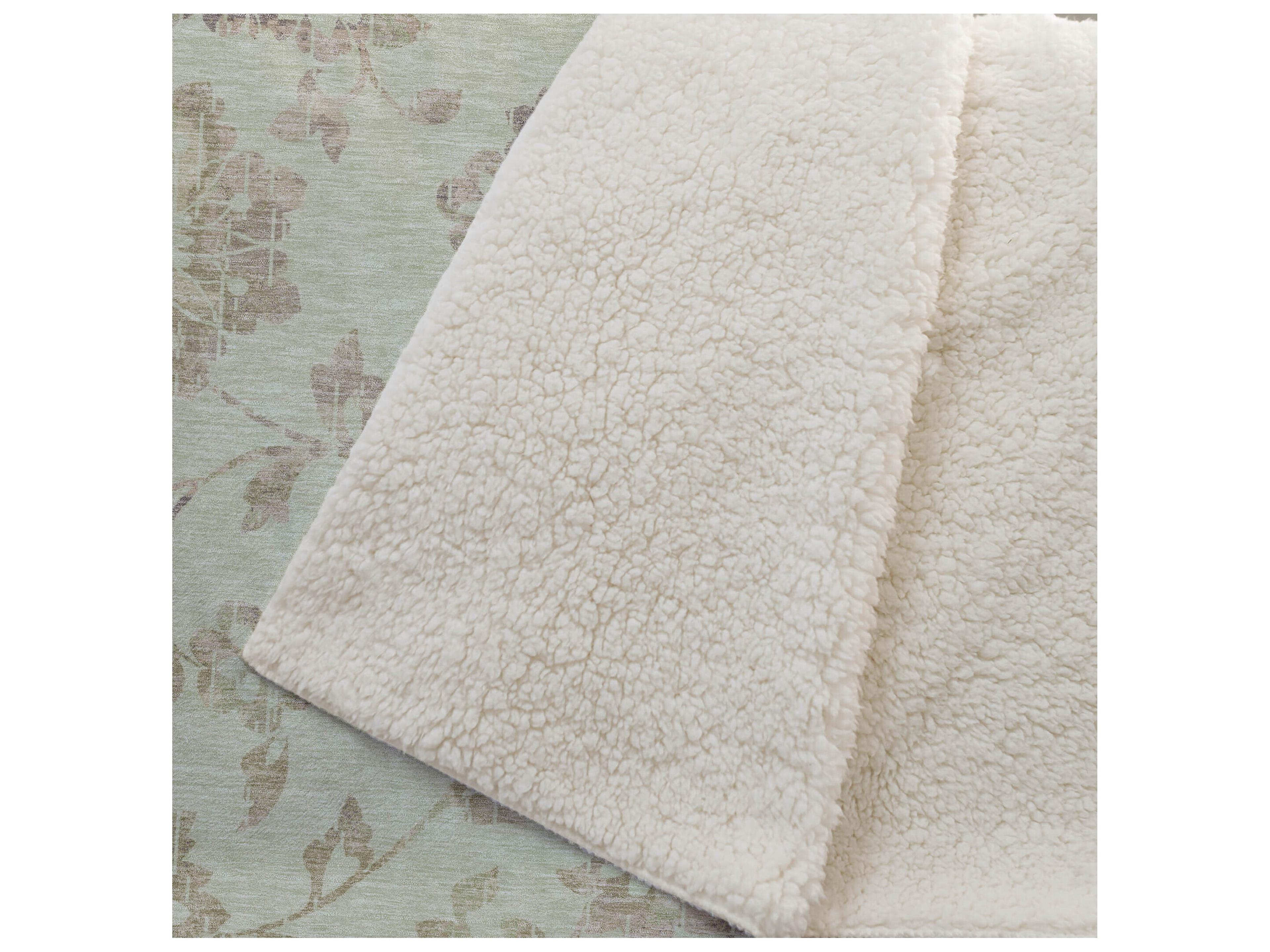 Dalyn Sherpa Green Polyester Throw