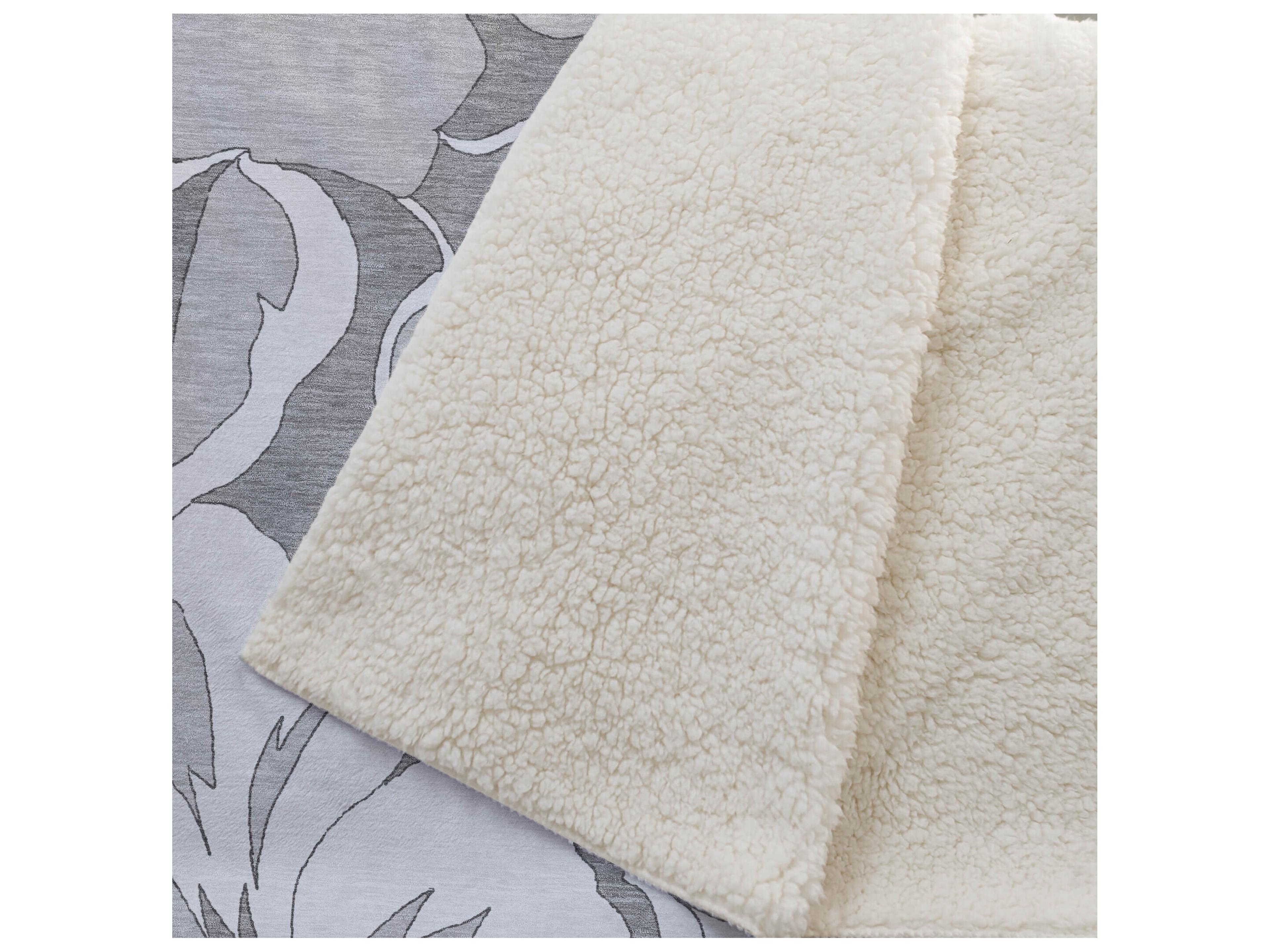 Dalyn Sherpa Gray Polyester Throw