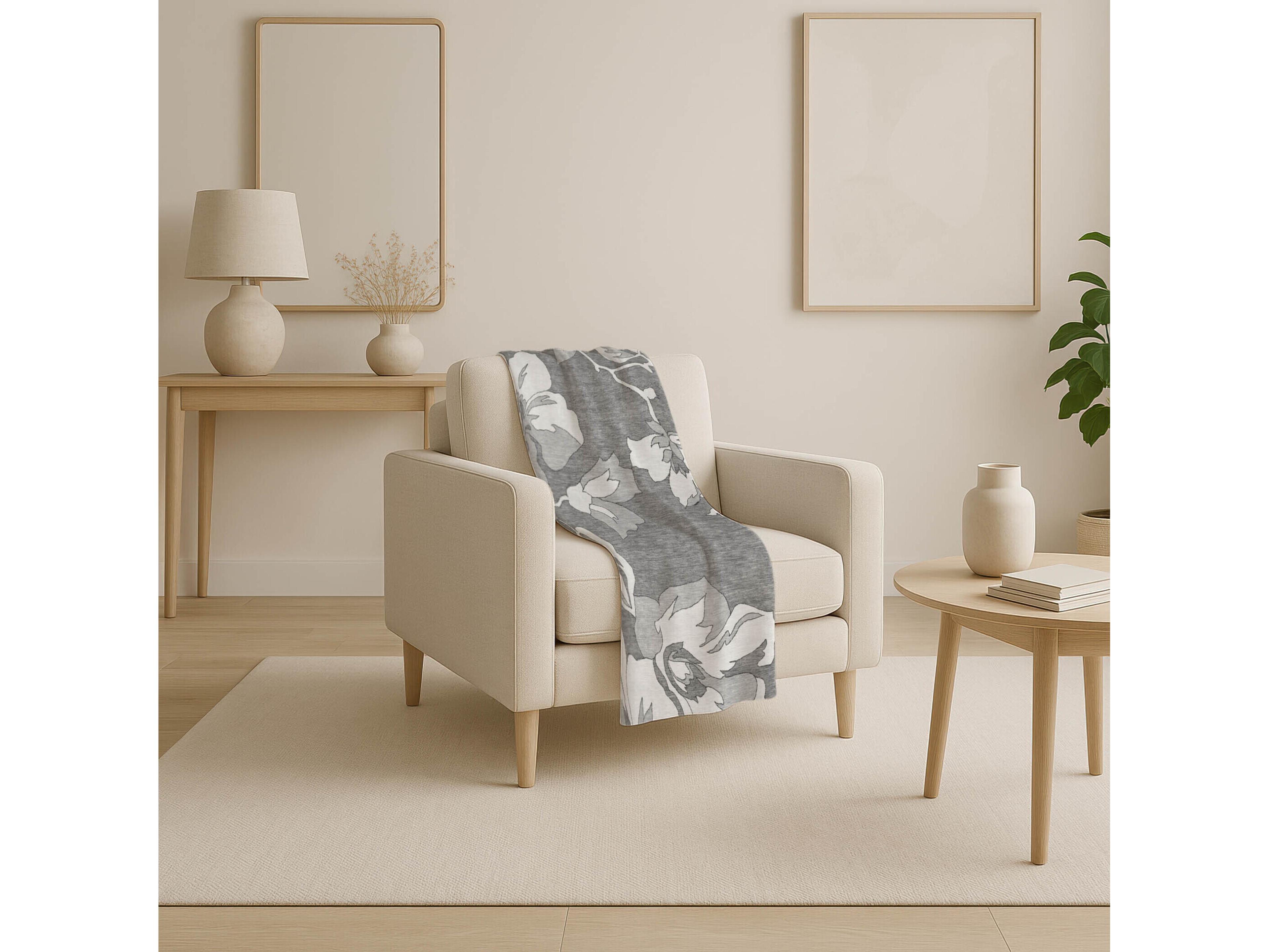 Dalyn Sherpa Gray Polyester Throw