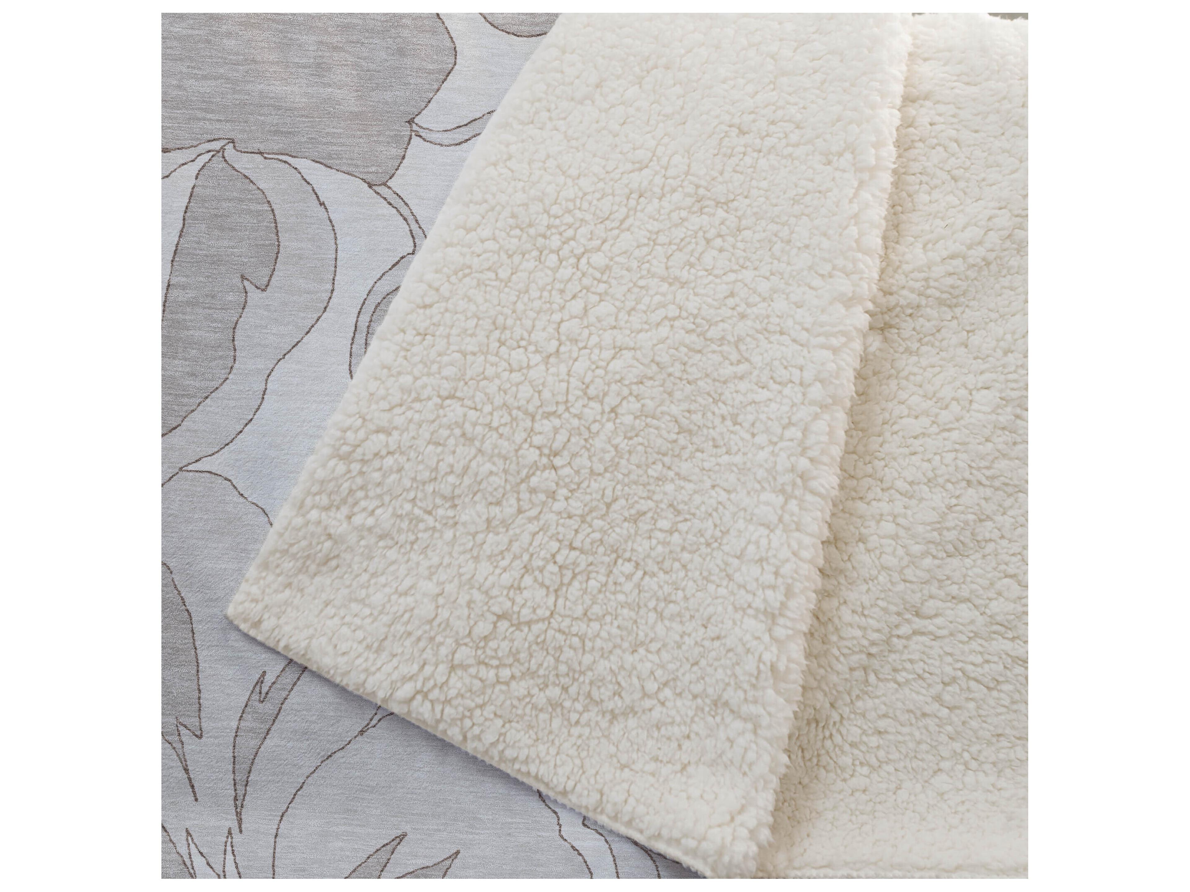 Dalyn Sherpa Ivory Polyester Throw