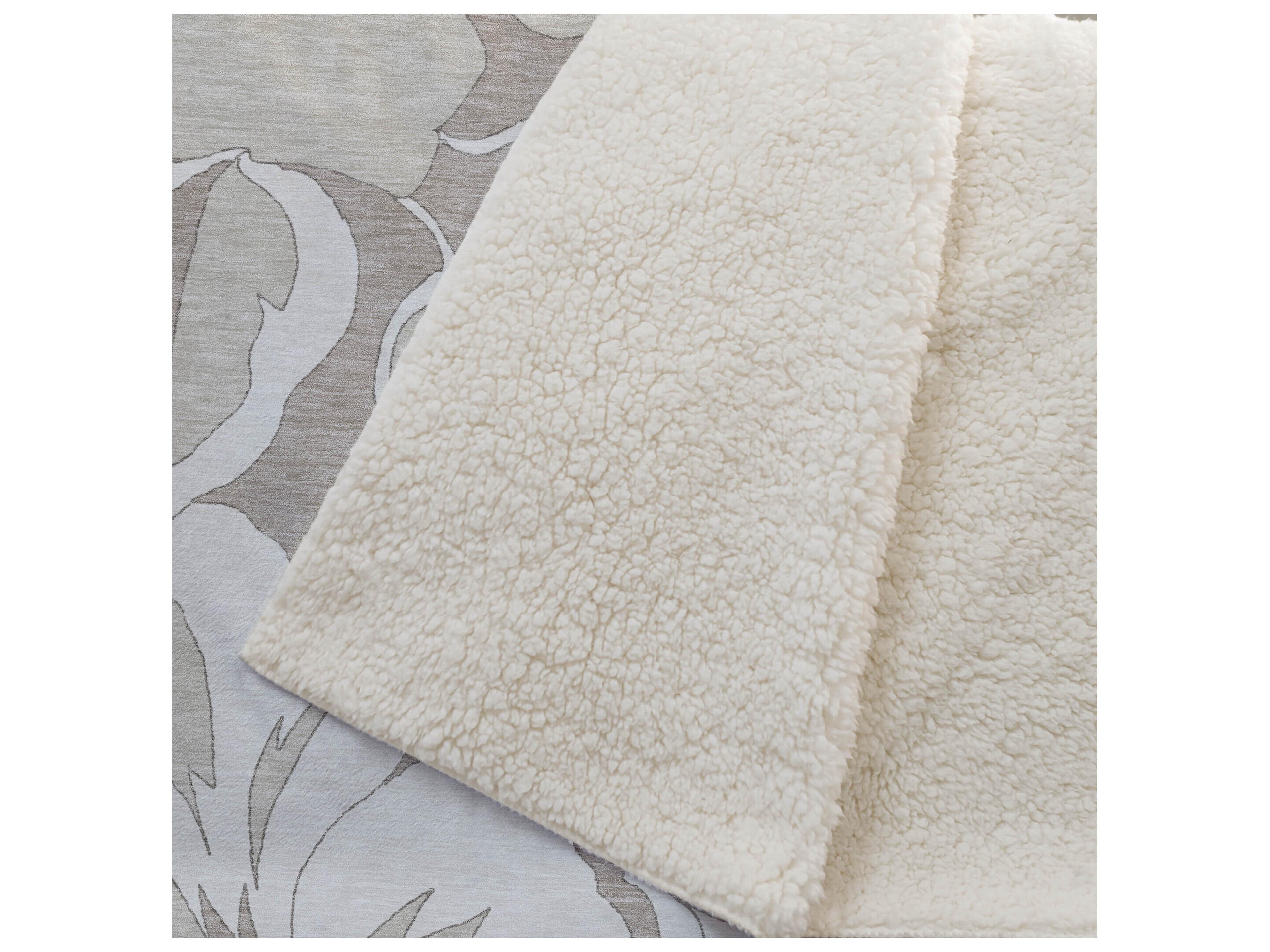 Dalyn Sherpa Brown Polyester Throw